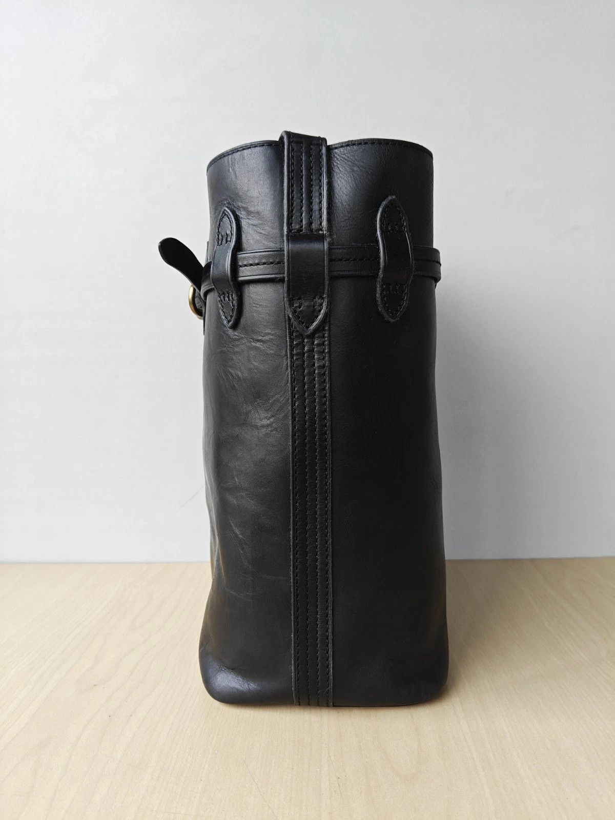 Polo Ralph Lauren Polo Ralph Lauren Bellport Leather Large Bucket Bag FTP 0005 Size ONE SIZE - 2 Thumbnail