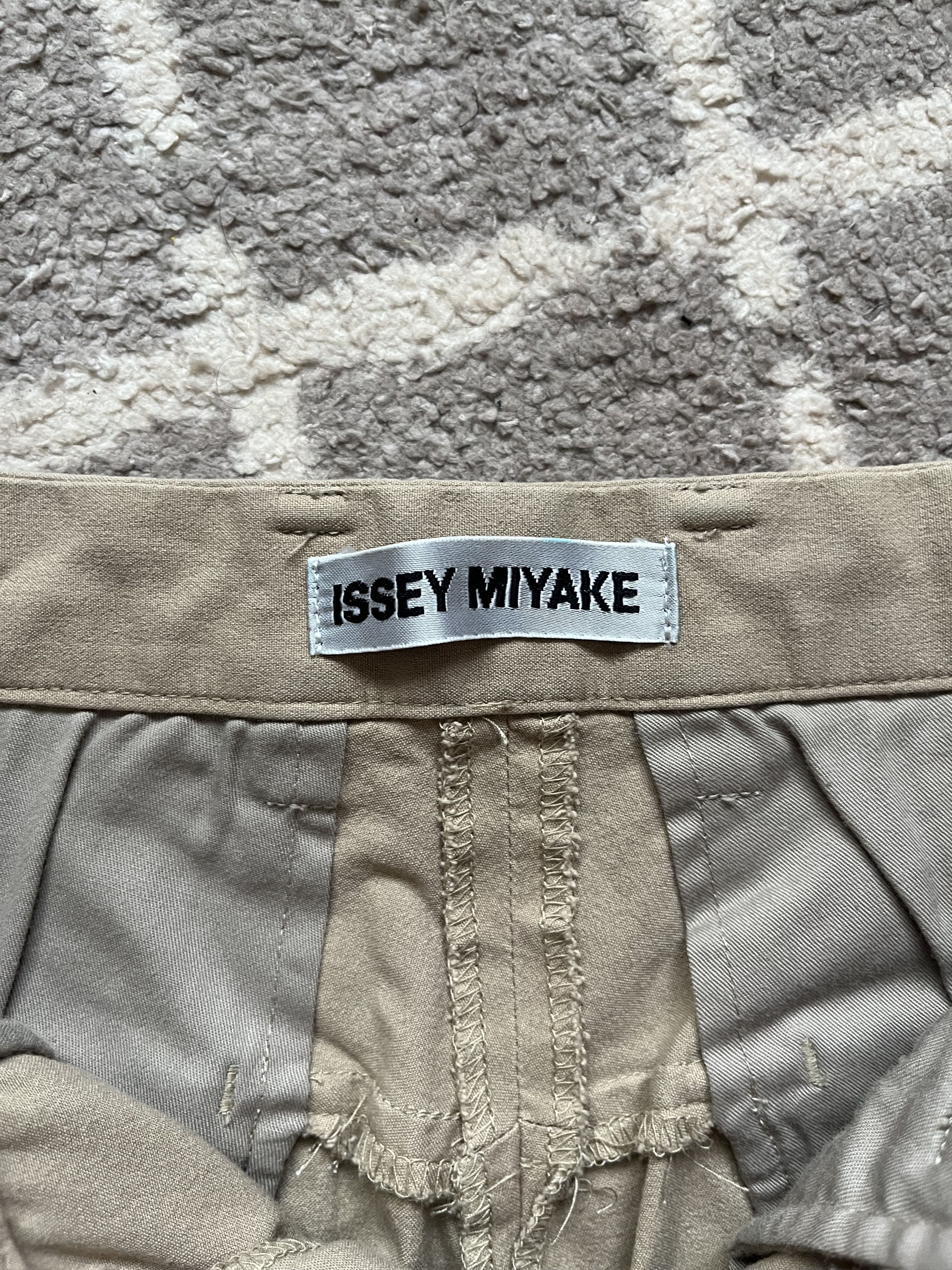 Issey Miyake Issey Miyake - Cargo Pants - Beige- Size 26 x 28 Size US 26 / EU 42 - 13 Thumbnail