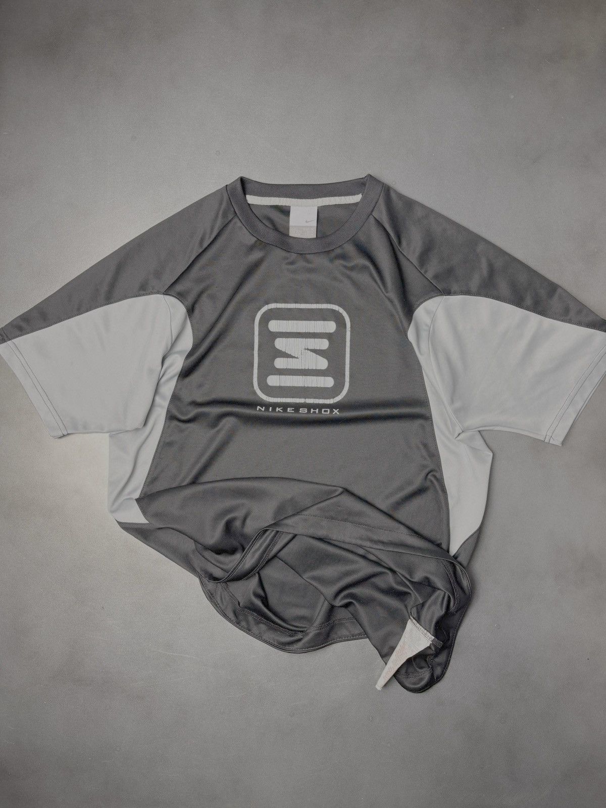 Nike Vintage Nike Shox Shirt Active 2000s Silver Tag Jersey Drill Size US S / EU 44-46 / 1 - 2 Thumbnail