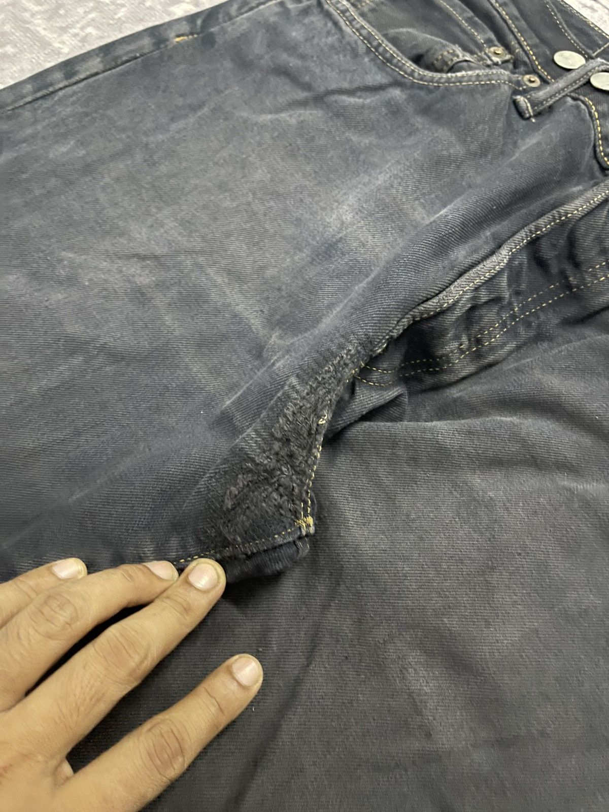 Levi's 2000s LEVIS X BASICKS DENIM BLACK JEANS DISTRESSED Size US 32 / EU 48 - 7 Thumbnail