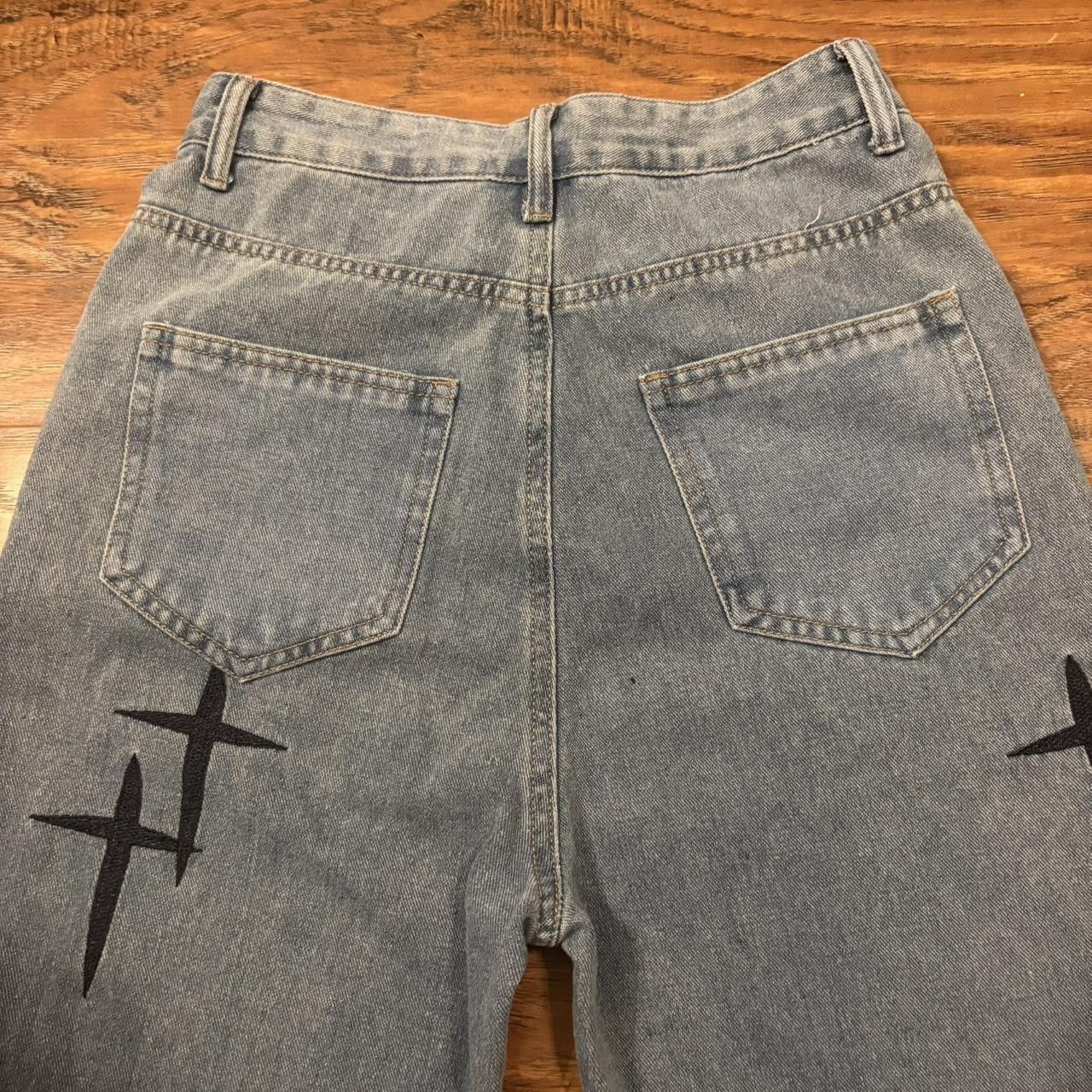 Vintage Crazy Vintage Y2K/2000s Baggy Cross chrome hearts Style Medium wash Denim Jeans! Size US 27 - 5 Thumbnail
