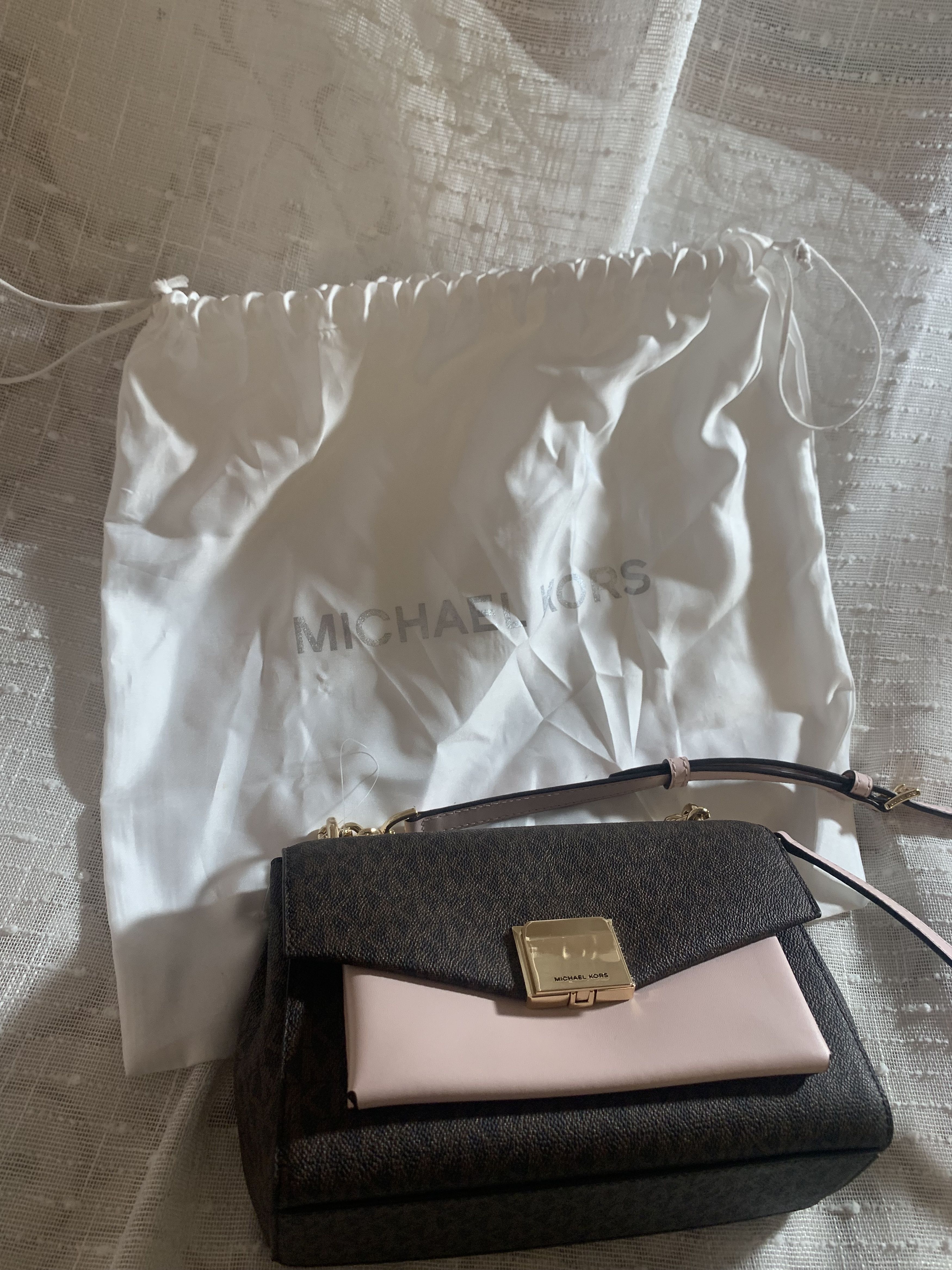Michael Kors Brand New Lita Medium Two-Tone Logo Crossbody Bag Size ONE SIZE - 12 Thumbnail
