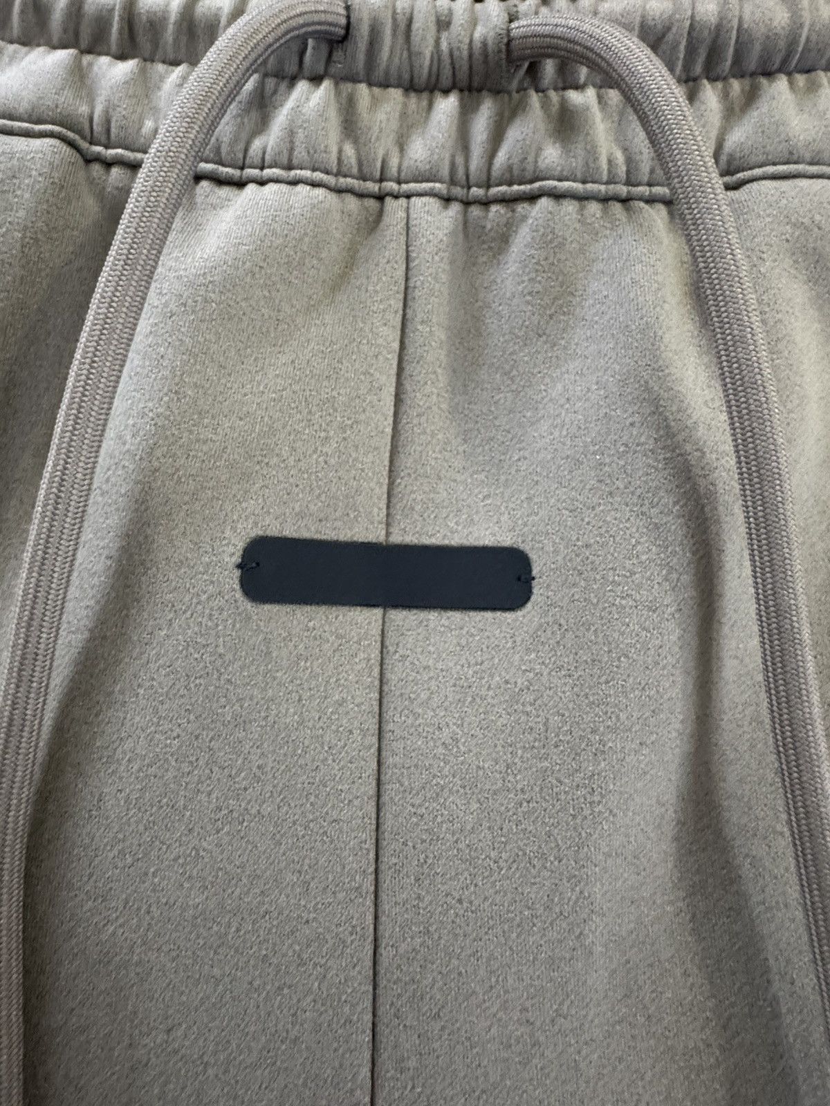 Adidas × Fear of God Fear of God Athletics Clay Suede Sweatpants Size US 32 / EU 48 - 3 Thumbnail