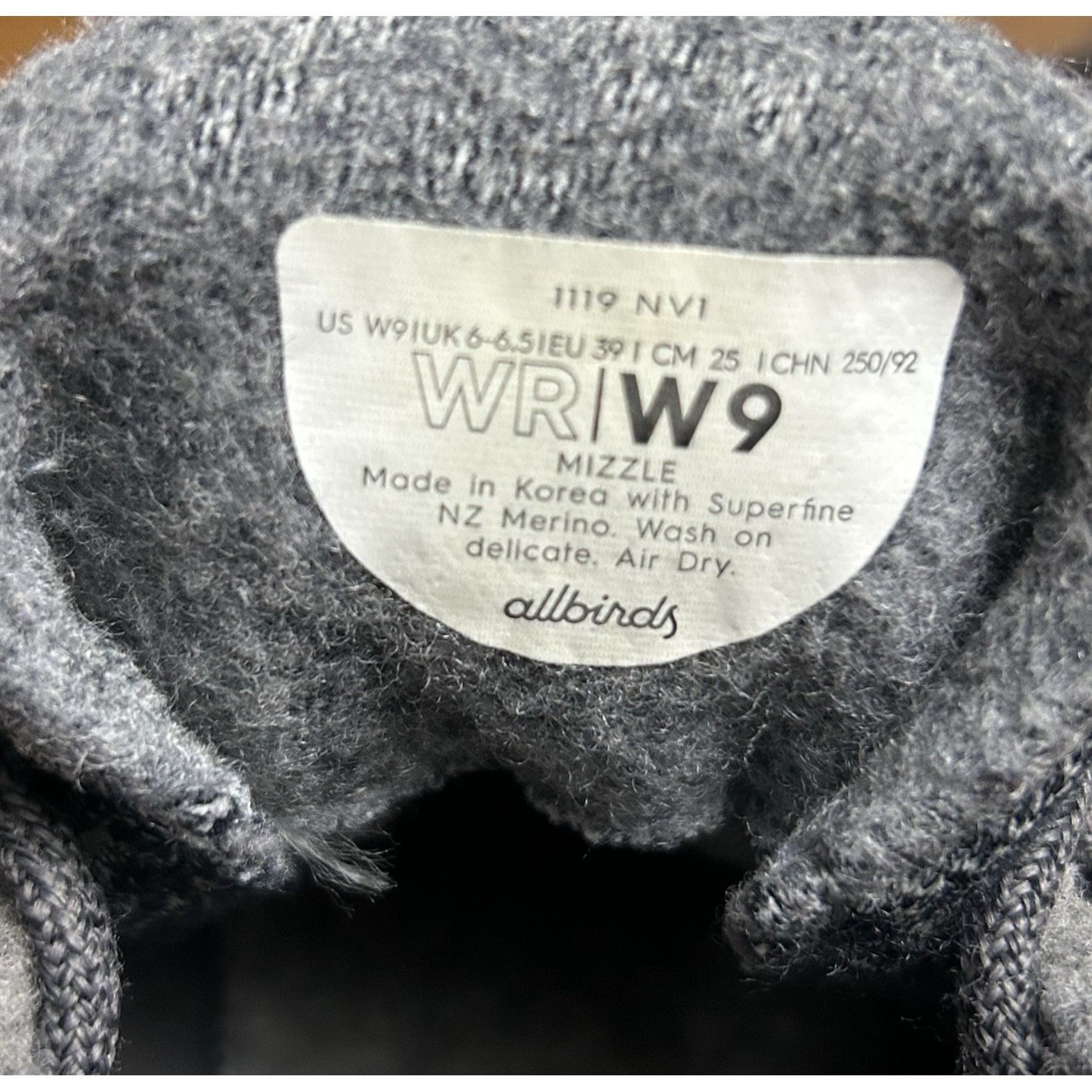 Allbirds Allbirds Wool Runner Mizzles Womens Shoes Size 9 Gray Comfor Size US 9 / IT 39 - 10 Thumbnail