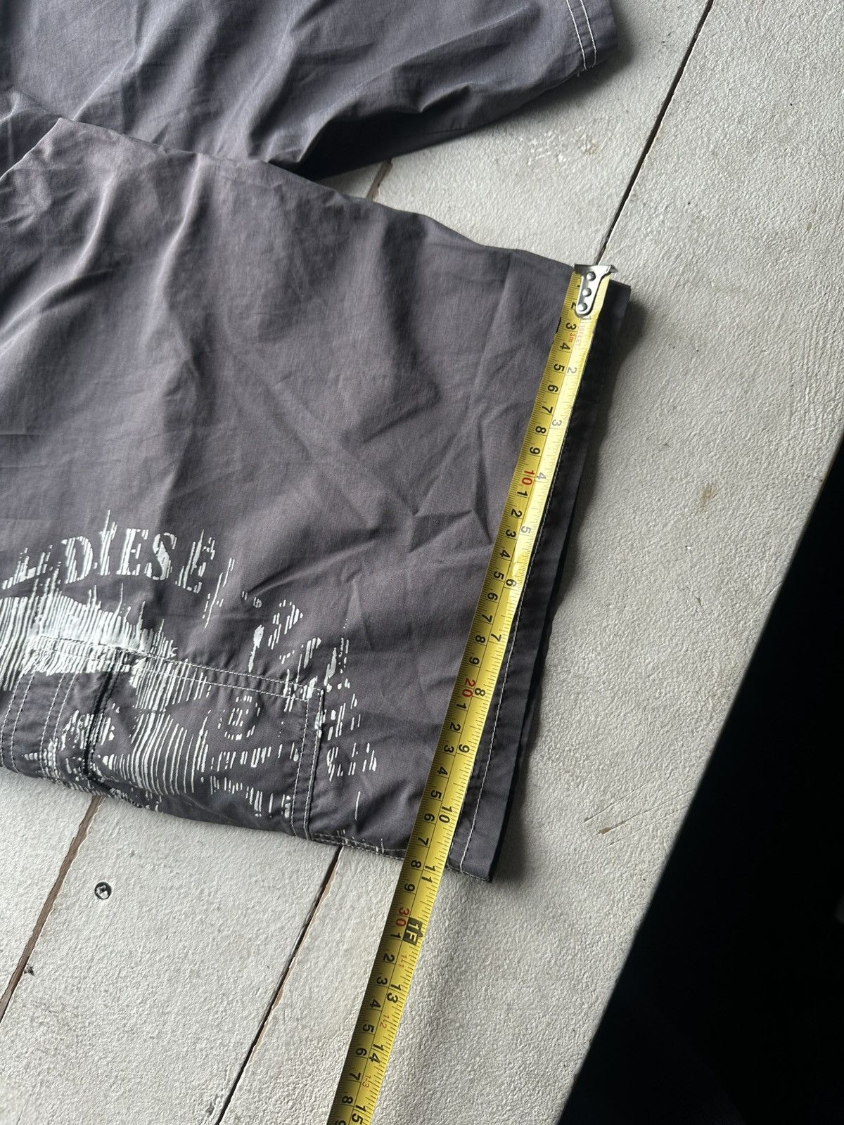 Diesel VNTG 🚨 DIESEL INDUSTRY GRAY SURF SHORTS RARE BIG LOGO POCKET Size US 32 / EU 48 - 17 Thumbnail