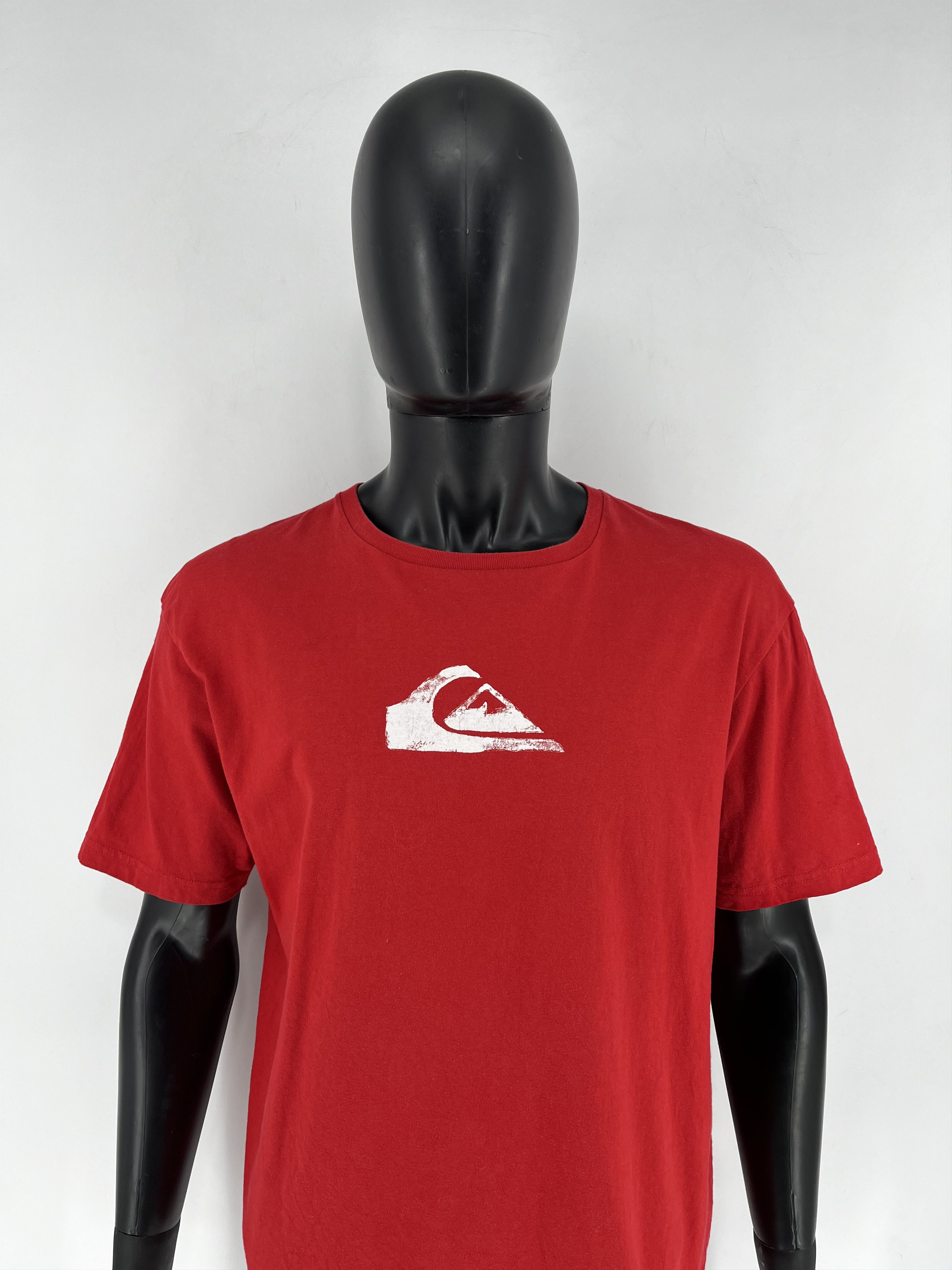 Quicksilver Vintage Quiksilver T-Shirt Medium Red Surf Skateboard y2k Size US XL / EU 56 / 4 - 1 Thumbnail