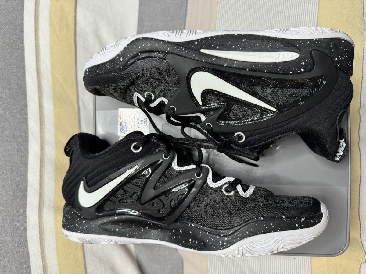 Nike Nike KD 15 TB “Black White Speckled” Size US 9.5 / EU 42-43 - 4 Thumbnail