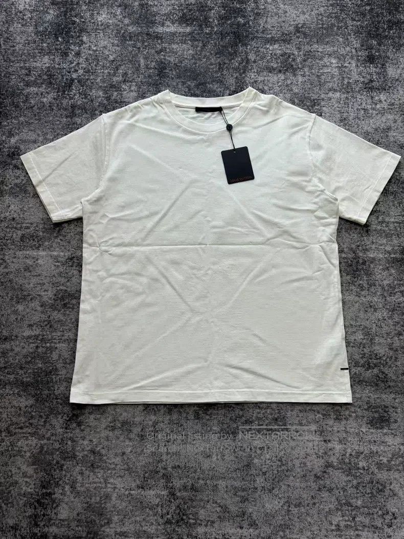 Louis Vuitton Louis Vuitton White Inside Out Instructions Short Sleeve Size US XL / EU 56 / 4 - 1 Thumbnail