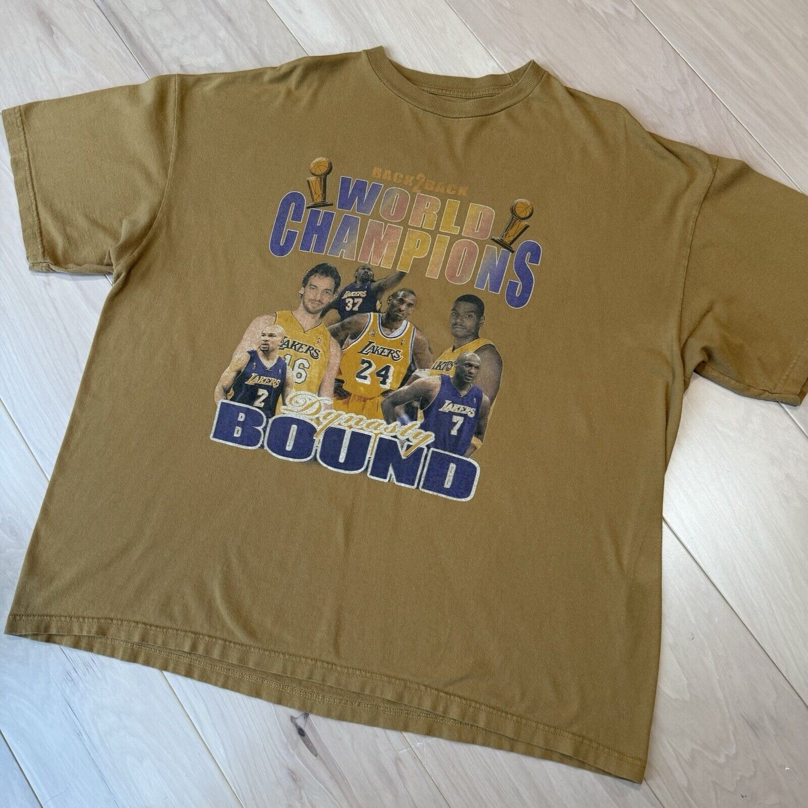 Vintage Vintage Los Angeles Lakers NBA Champions Shirt 2XL Size US XXL / EU 58 / 5 - 7 Thumbnail