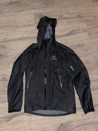 Discontinued Arc’teryx Beta LT Hadron