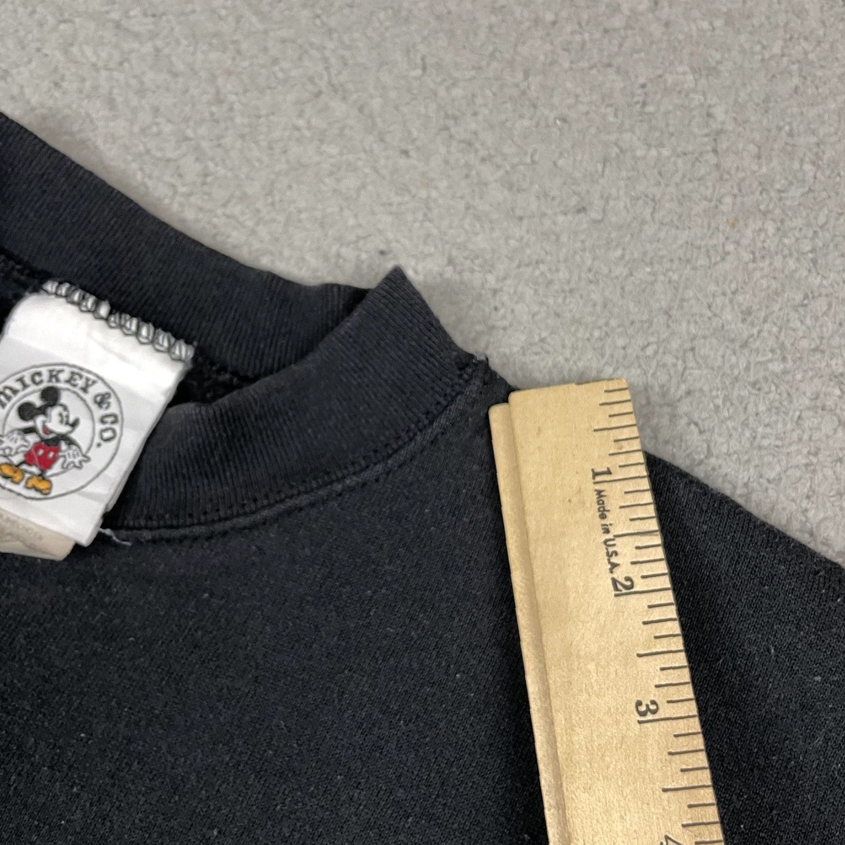Mickey & Co. VINTAGE Disney Sweatshirt Adult XL Black Mickey & Co. Mouse Embroidered Crewneck Size US XL / EU 56 / 4 - 5 Thumbnail