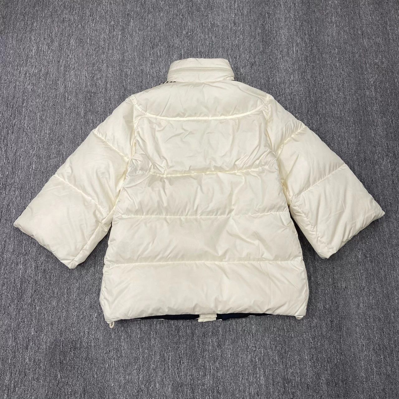 Gucci Gucci white striped logo down jacket Size S / US 4 / IT 40 - 2 Thumbnail