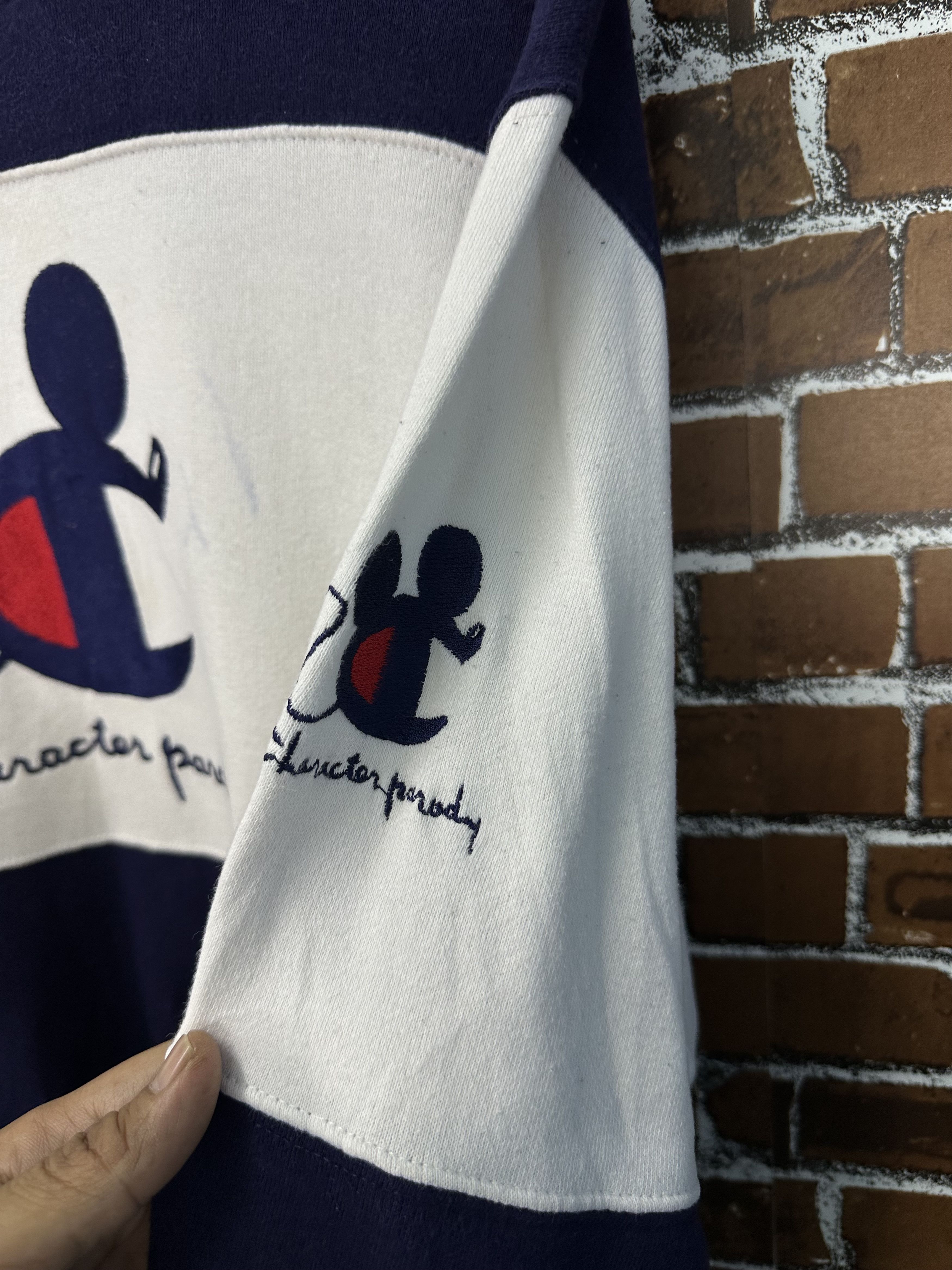 Vintage Vintage Character Parody Champion X Mickey Sweatshirt Z444 Size US M / EU 48-50 / 2 - 9 Thumbnail