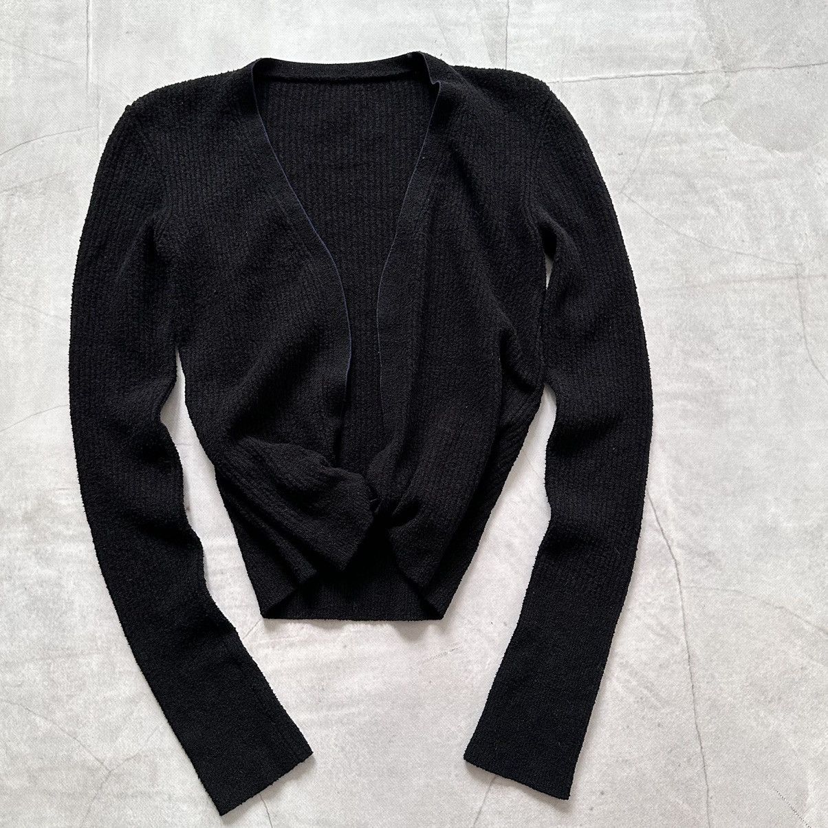 Jacquemus Jacquemus Le Gilet Noue Twist Sweater Cardigan Black Size S / US 4 / IT 40 - 2 Thumbnail