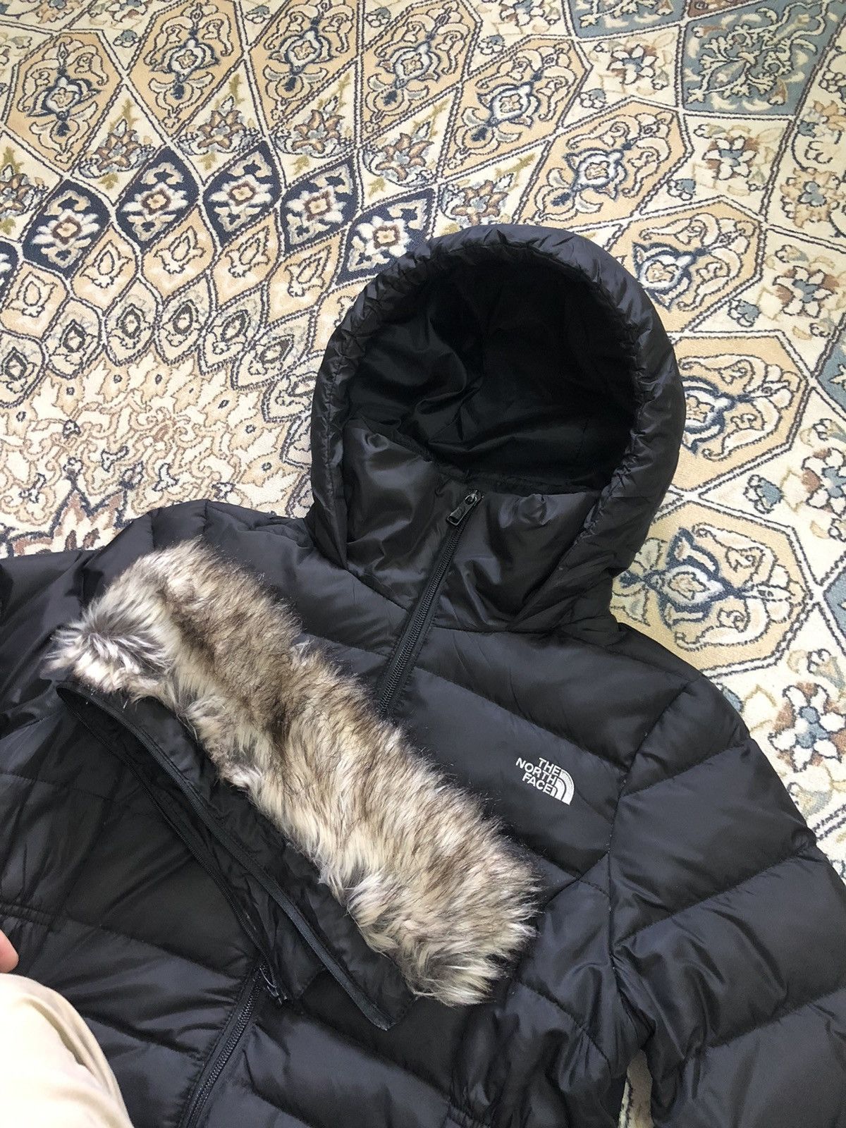 The North Face The North Face Gotham 550 Puffer Jacket With Fur Hoodie Size M / US 6-8 / IT 42-44 - 19 Thumbnail