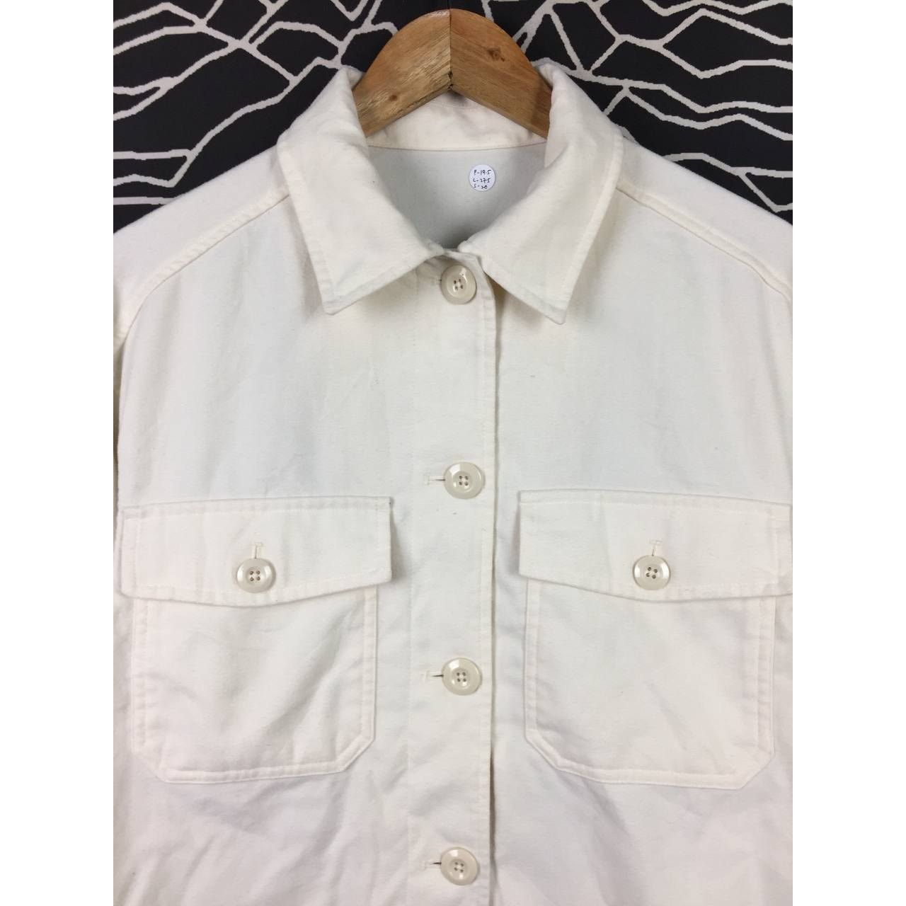 GU × Japanese Brand GU Japan Cream CPO Double Pocket Workwear Shirt Jacket Size US S / EU 44-46 / 1 - 3 Thumbnail