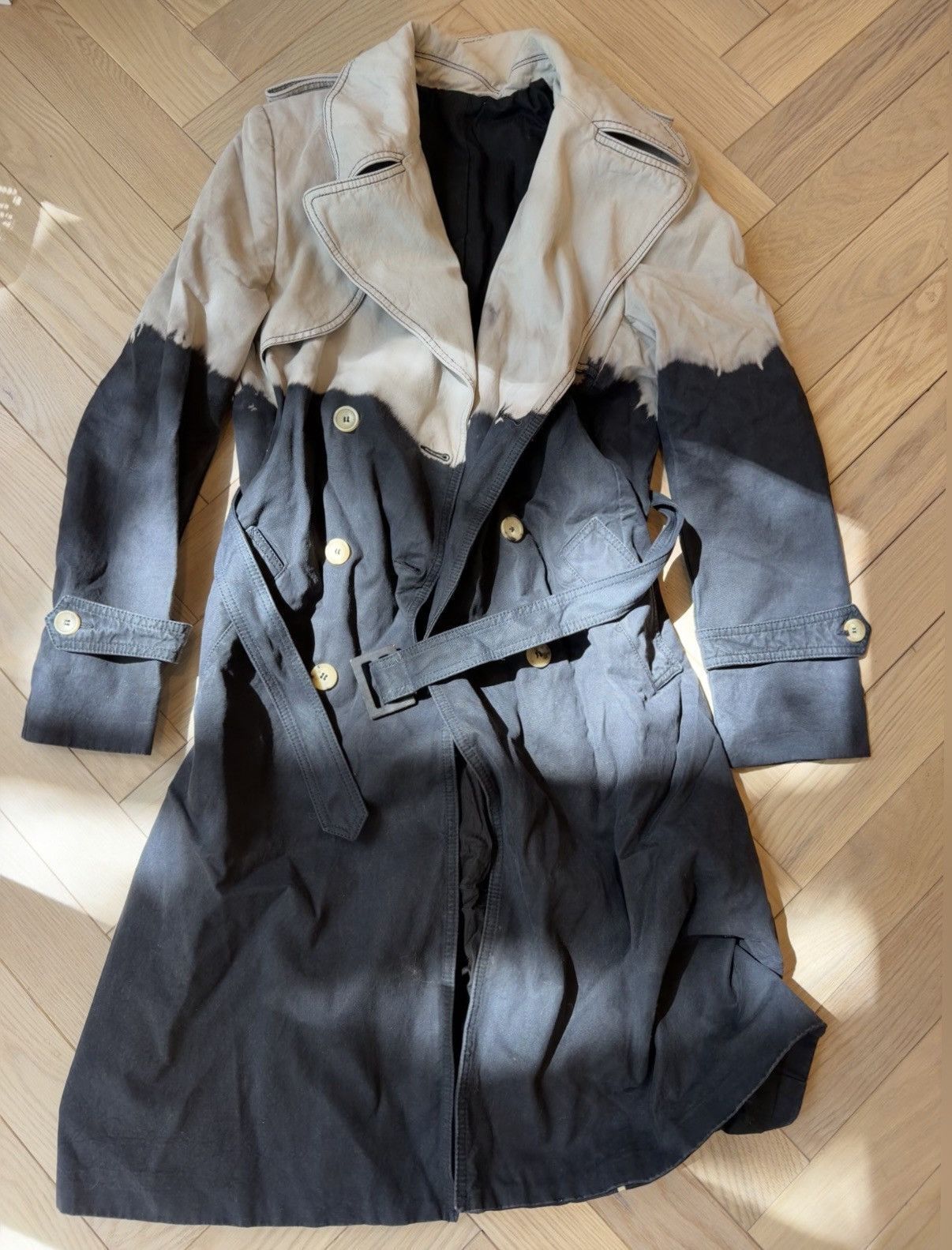 Alexander McQueen ALEXANDER MCQUEEN GRADIENT TRENCH COAT Size M / US 6-8 / IT 42-44 - 4 Thumbnail