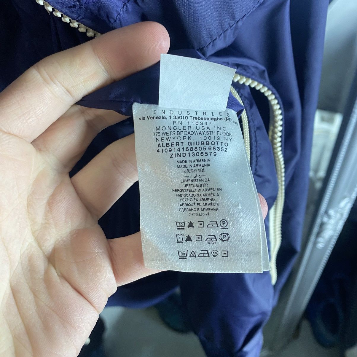 Moncler 🧥VINTAGE MONCLER NYLON JACKET Size US M / EU 48-50 / 2 - 9 Thumbnail