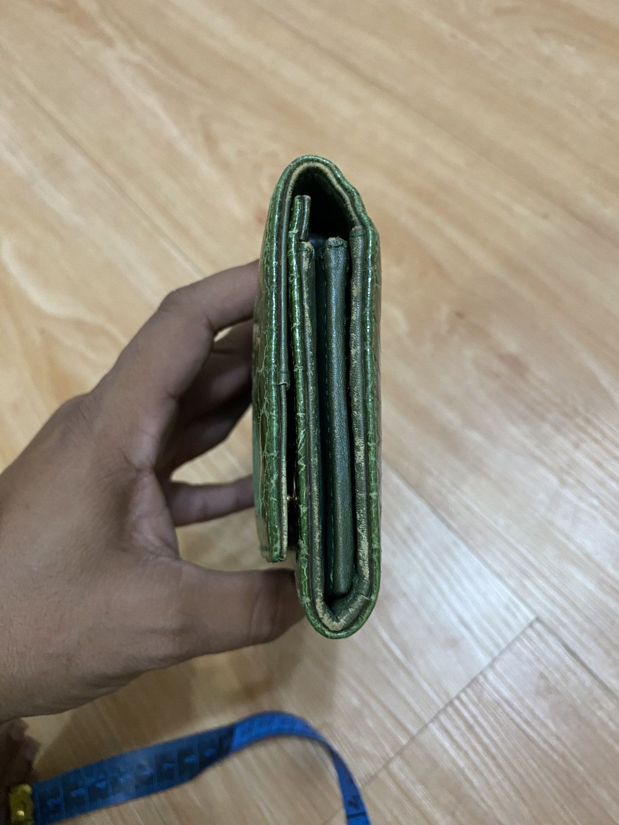 Miu Miu Miu miu crocodile green leather long wallet rare colour Size ONE SIZE - 9 Thumbnail