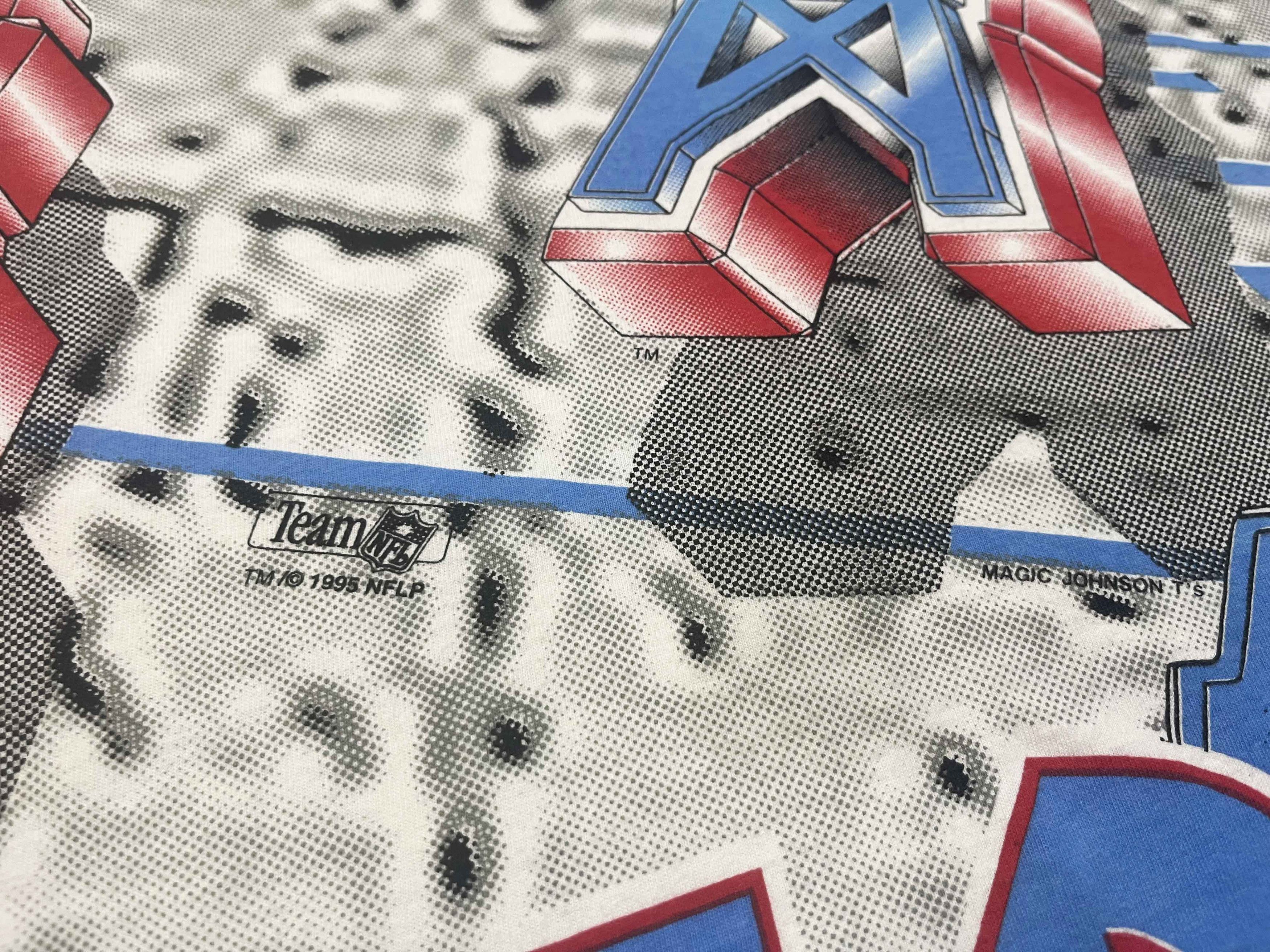 Vintage Vintage Magic Johnson NFL Houston Oilers AOP T-Shirt Size US XL / EU 56 / 4 - 8 Thumbnail