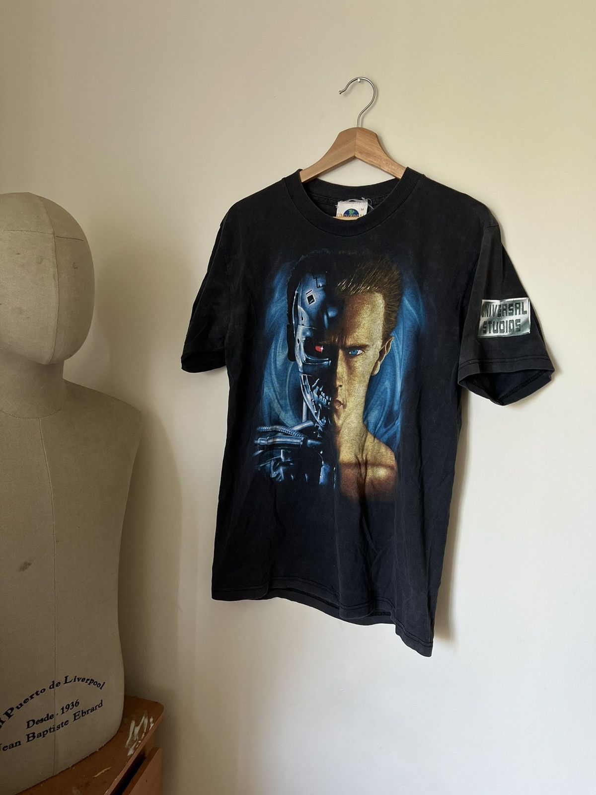 Universal Studios 1991 Terminator 2 I Told You I’d be Back Promo Tee Size US M / EU 48-50 / 2 - 1 Thumbnail
