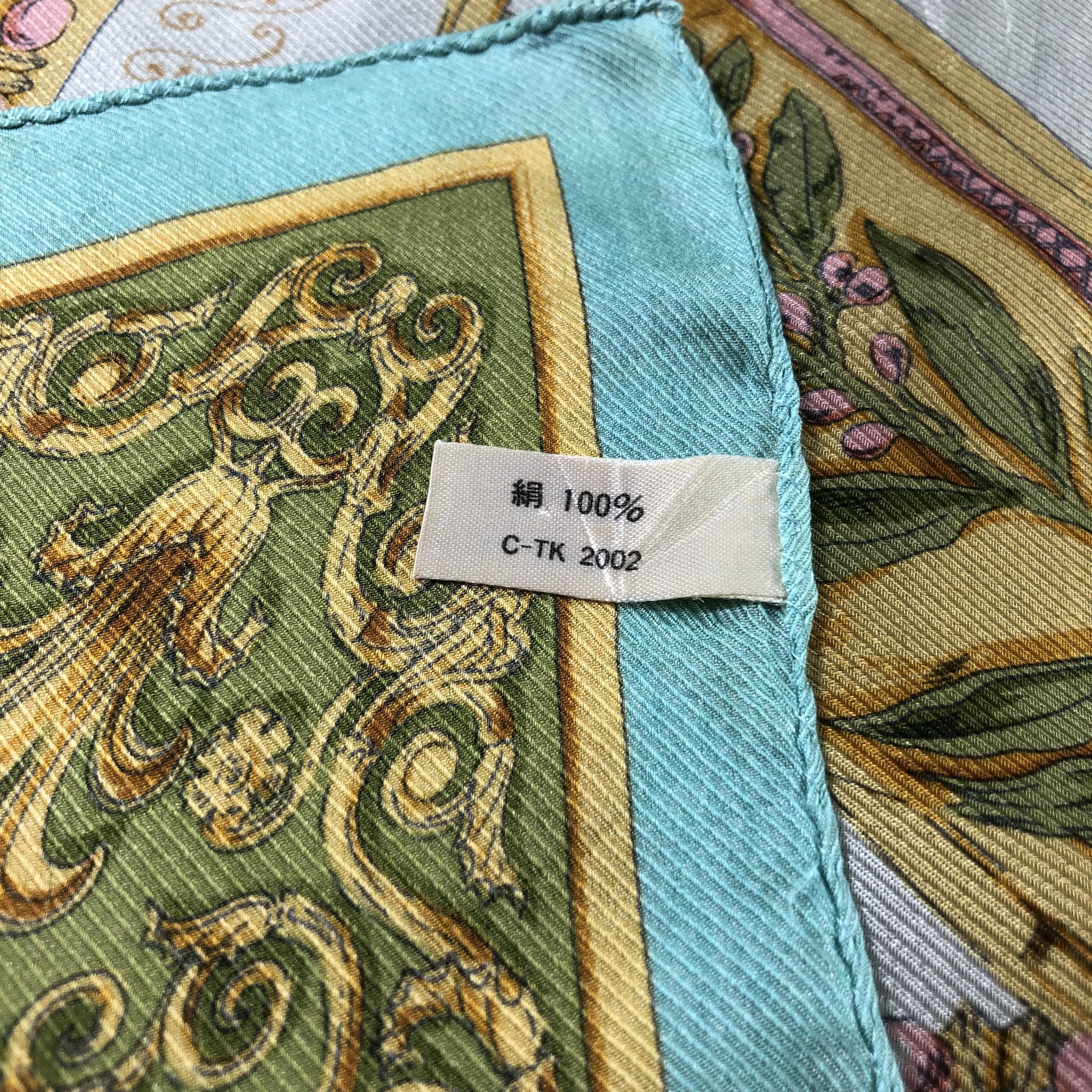 Japanese Brand Vintage Luxury Baroque Silk Scarf M892 Size ONE SIZE - 4 Thumbnail