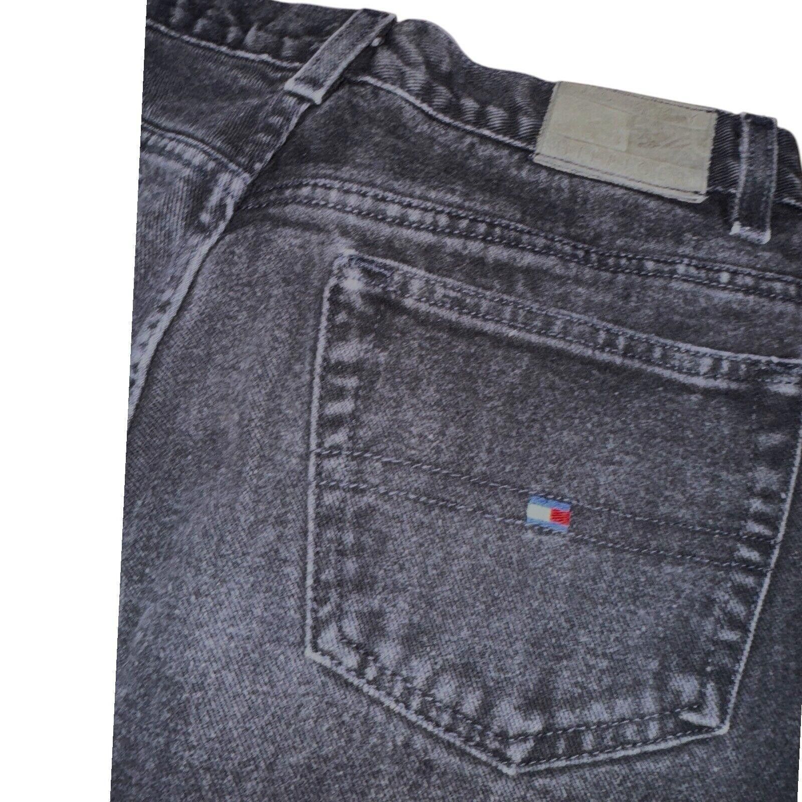 Tommy Hilfiger Vtg Tommy Hilfiger Black Denim Flag Logo Cut Off Shorts 10 Size 32" / US 10 / IT 46 - 3 Thumbnail