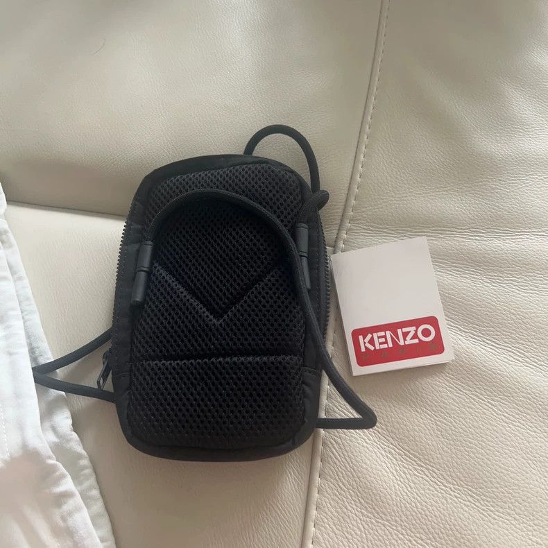 Kenzo KENZO size os Classic logo phone bag Size ONE SIZE - 2 Thumbnail