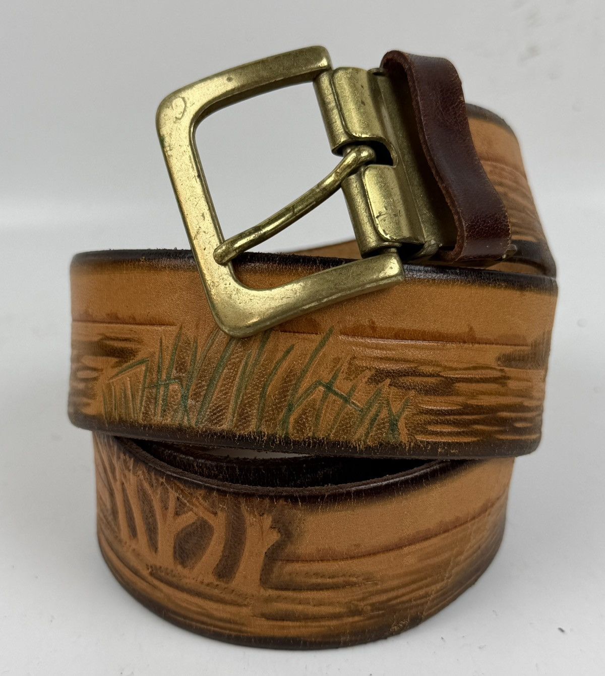 Japanese Brand rare design vintage style leather belt tc52 Size 30 - 1 Thumbnail