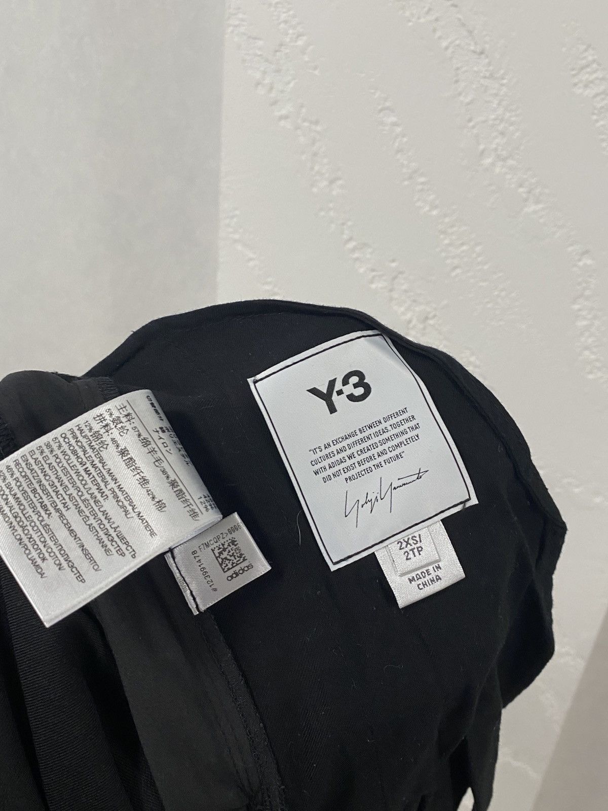 Y-3 Adidas Y-3 Yohji Yamamoto Black Trousers Size: 2XS Size 25" / US 0 / IT 36 - 3 Thumbnail