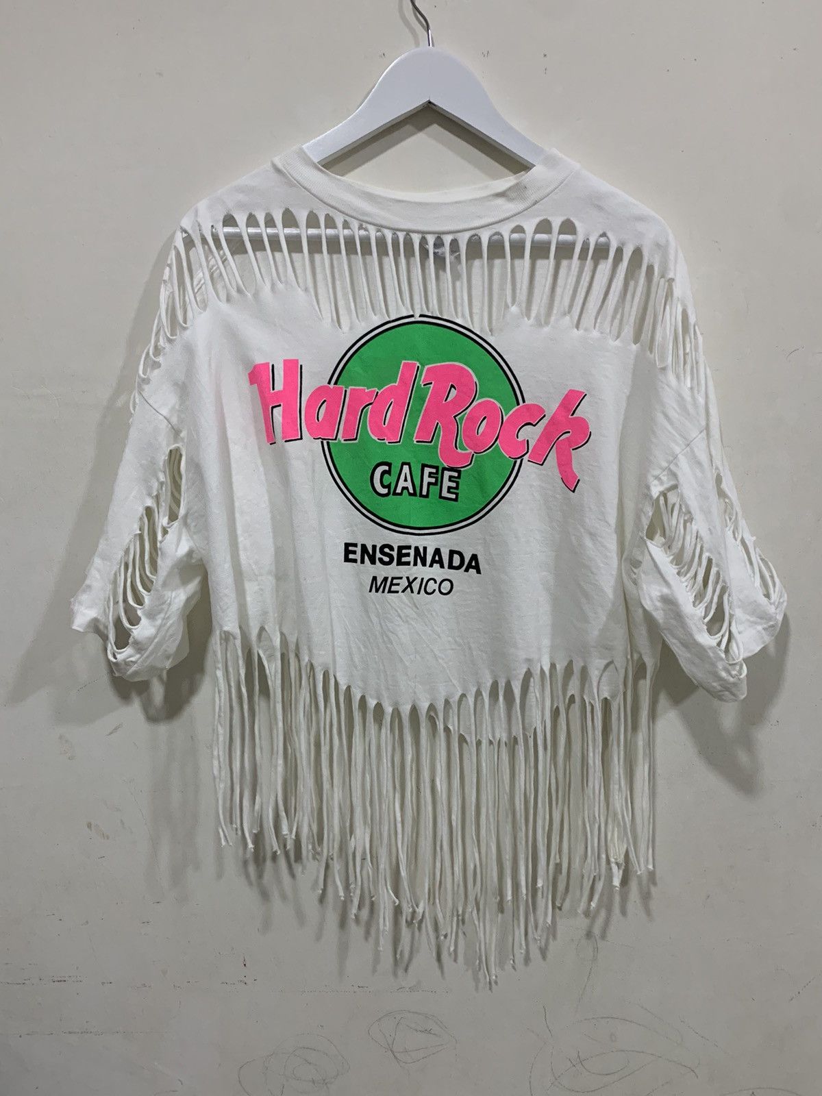 Vintage Hard Rock Cafe Ensenada Mexico Thrashed Style