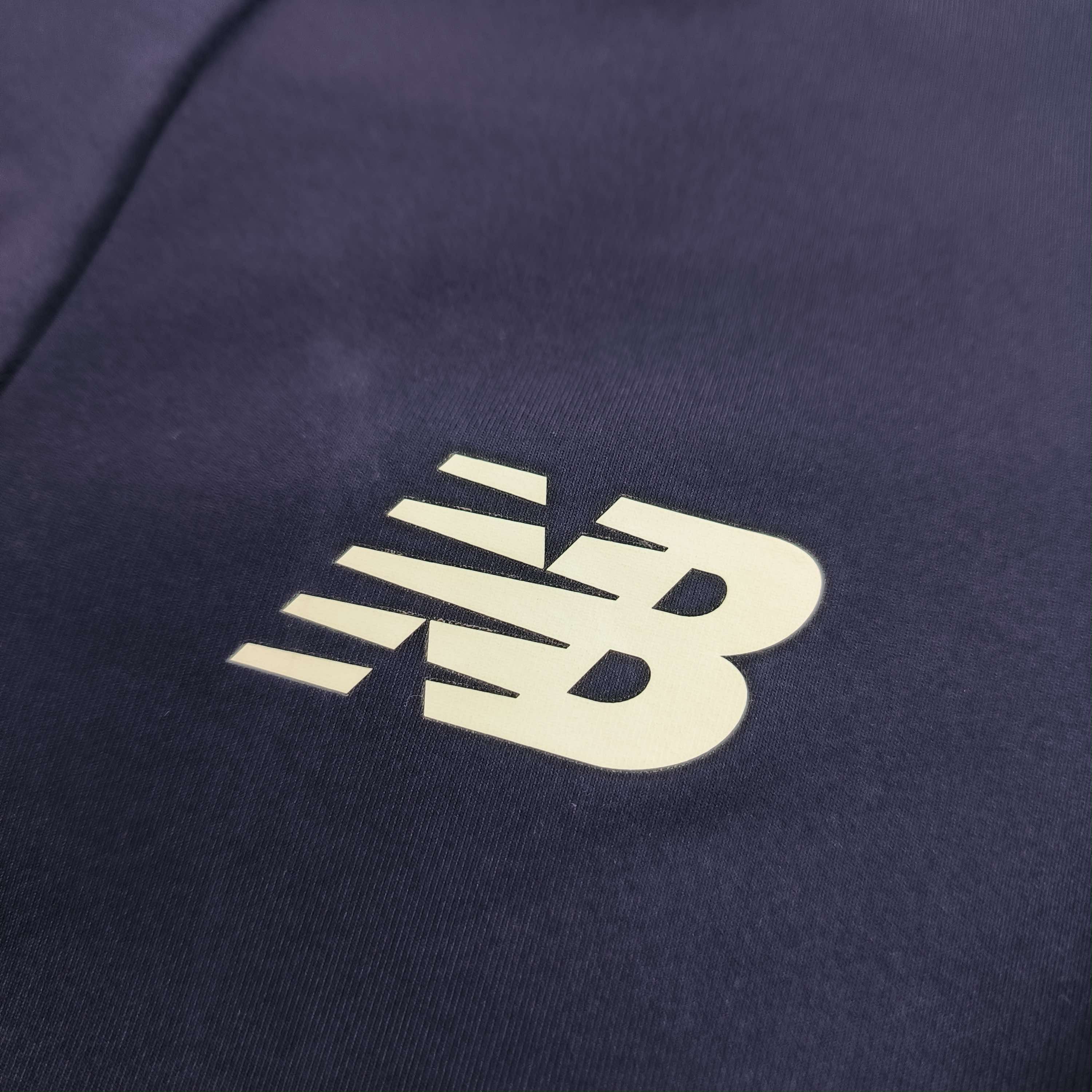 New Balance AFC Fylde New Balance football training top size S Size US S / EU 44-46 / 1 - 4 Thumbnail