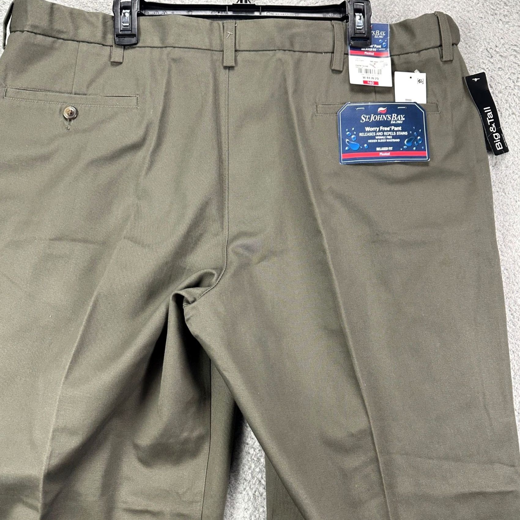 Vintage St. John's Bay Pants Khaki Men 44X29 Big Tall Olive Green Pleated Relaxed Fit NEW Size US 44 / EU 60 - 3 Thumbnail
