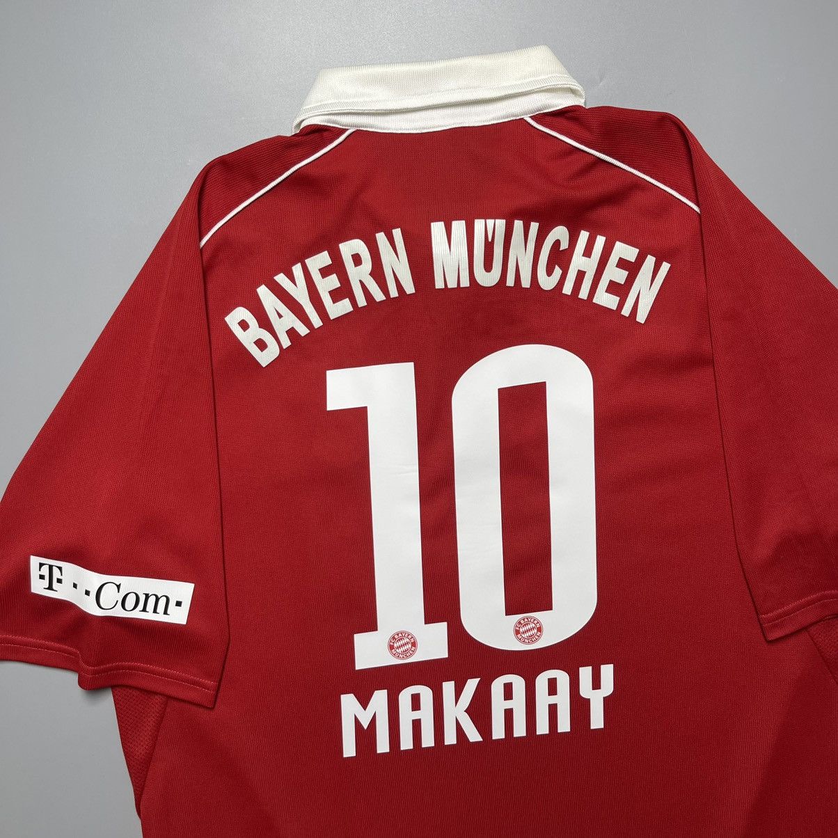 Vintage BAYERN ADIDAS 2005/2006 FOOTBALL HOME JERSEY #10 MAKAAY Size US L / EU 52-54 / 3 - 11 Thumbnail