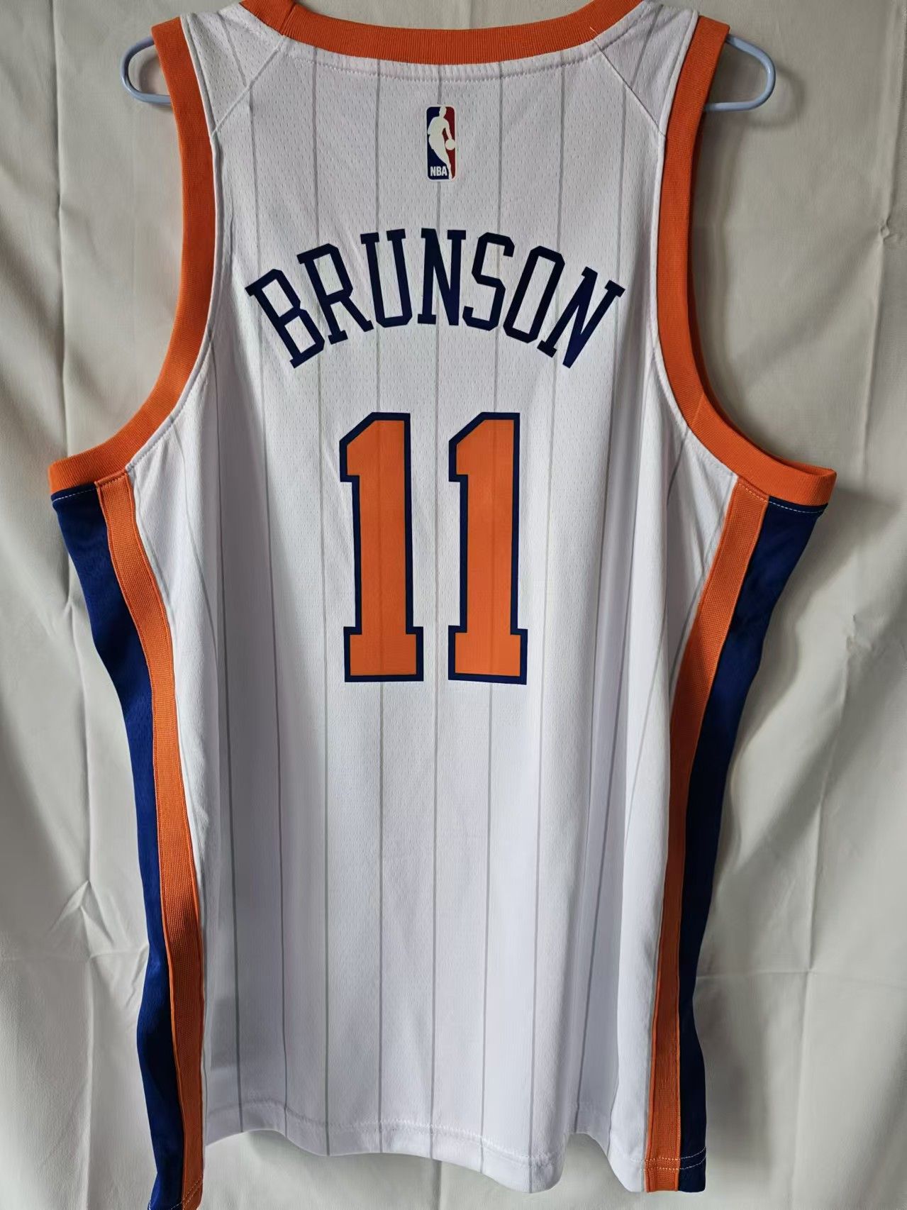 NBA New York Knicks #11 Jalen Brunson Jersey Size US XXL / EU 58 / 5 - 1 Thumbnail