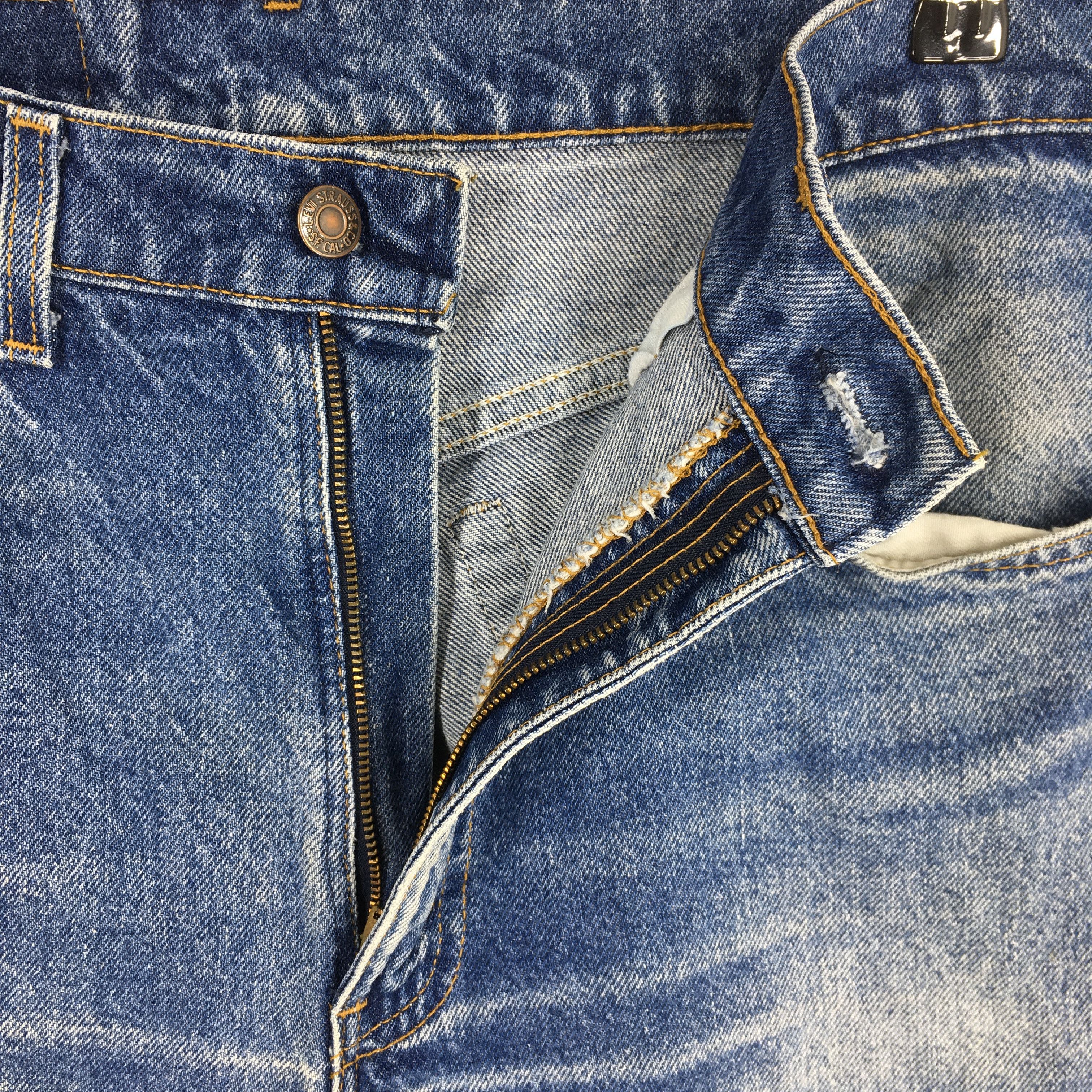 Levi's Size 31x30 Vintage 80s Levi's 505 Faded Blue Jeans S573 Size US 31 - 6 Thumbnail