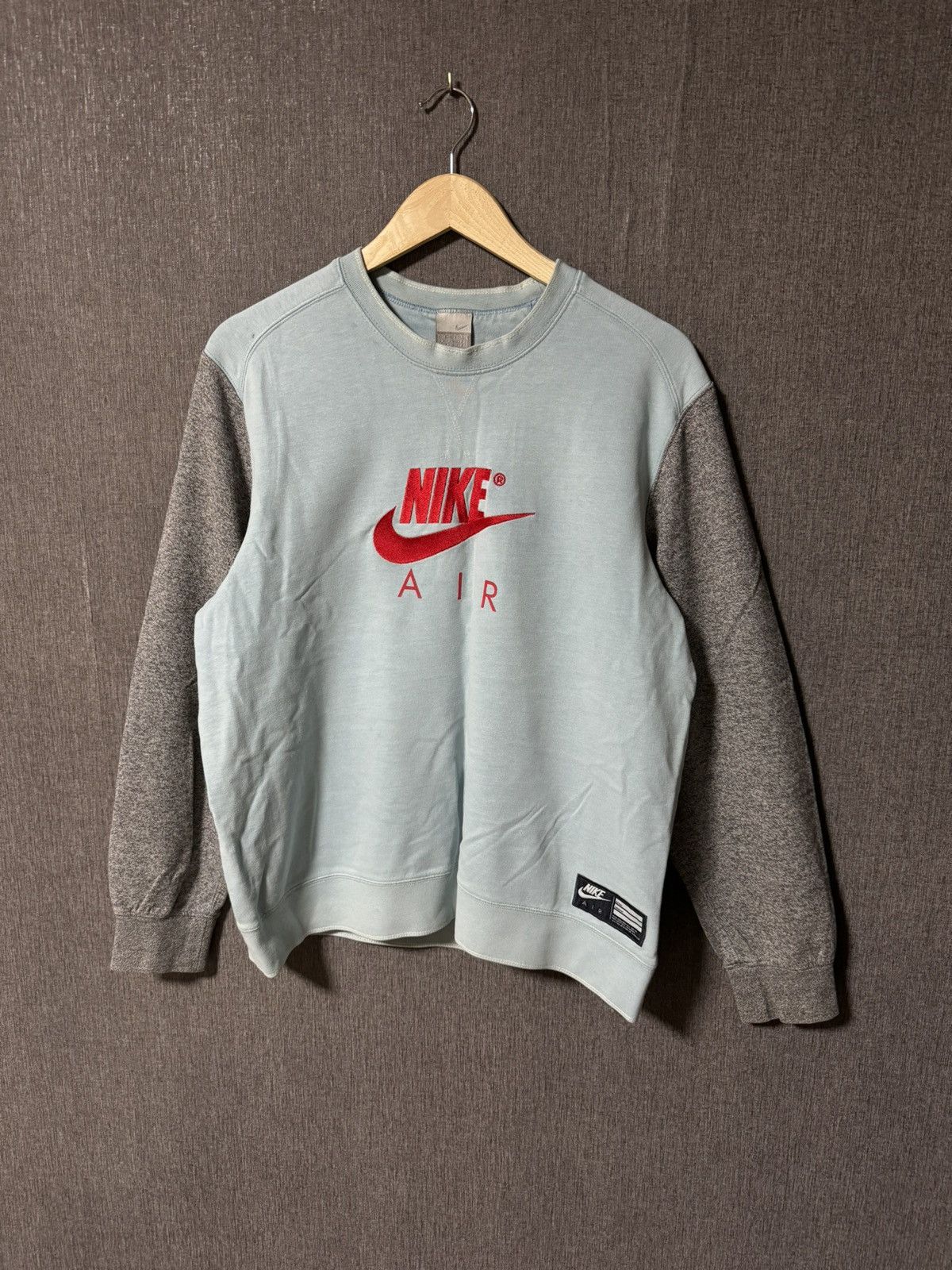Other Nike Vintage Embroidery Logo y2k Sweatshirt Size US M / EU 48-50 / 2 - 1 Thumbnail