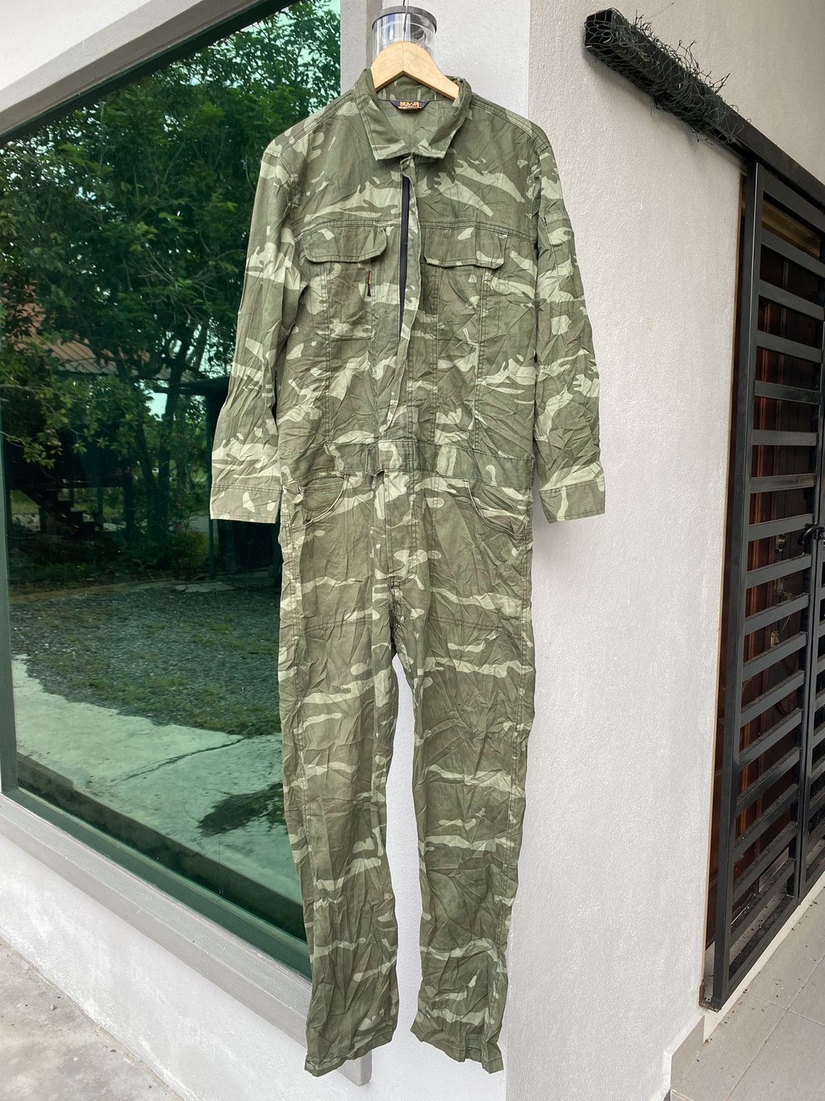 Japanese Brand × Vintage Army Camo Coverall Size US L / EU 52-54 / 3 - 1 Thumbnail