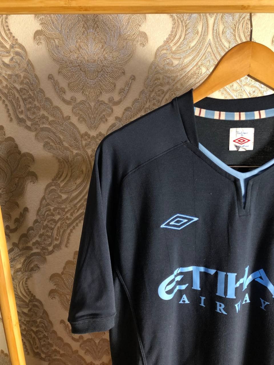 Umbro Vintage Umbro FC Manchester City England Soccer Jersey Retro Size US M / EU 48-50 / 2 - 3 Thumbnail