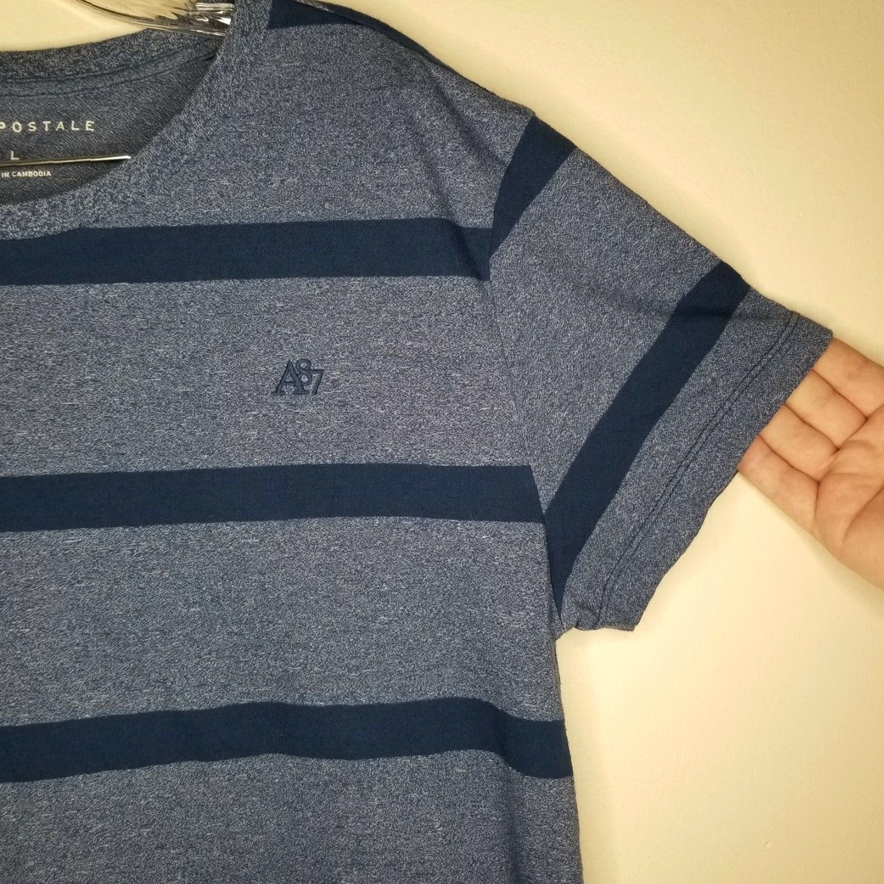 Vintage Aeropostale Mens Blue Striped T-Shirt Large Size US L / EU 52-54 / 3 - 2 Thumbnail