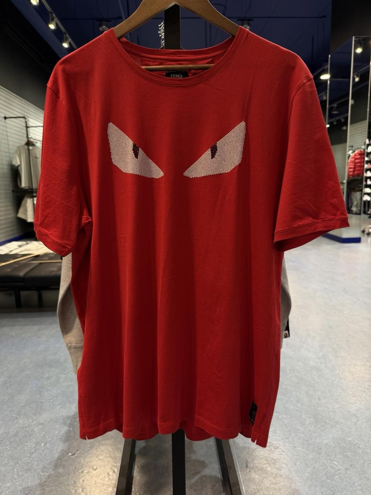 Fendi FENDI Men's Size- (58) Red Cotton Silver Eyes T-Shirt $700 Size US XL / EU 56 / 4 - 1 Thumbnail