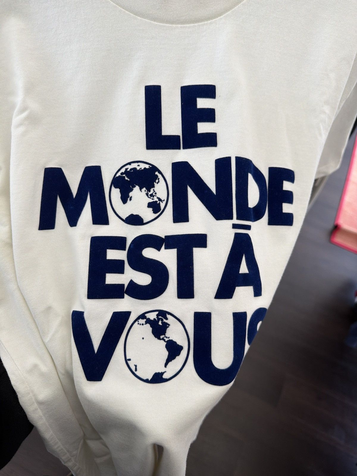 Louis Vuitton Louis Vuitton Graphic Tee Size US XL / EU 56 / 4 - 2 Thumbnail