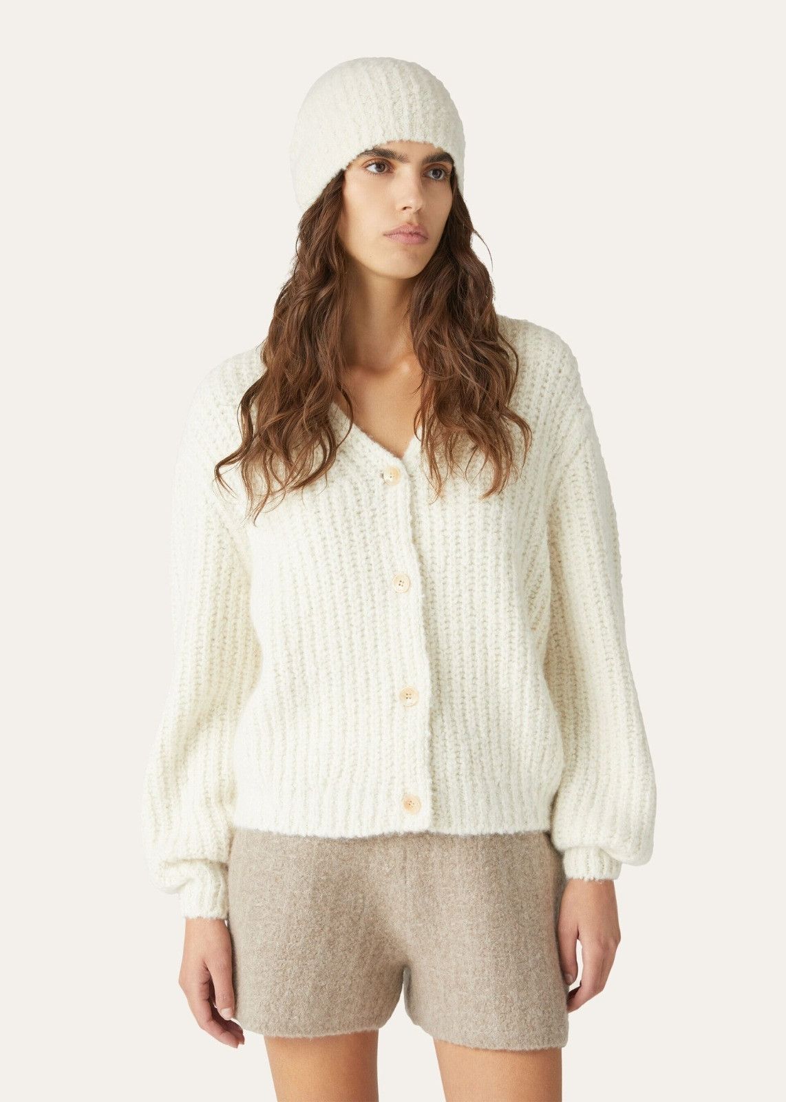 Loro Piana o1srvl11e1125 FAN3441 Cocooning Cardigan in White Size S / US 4 / IT 40 - 3 Thumbnail