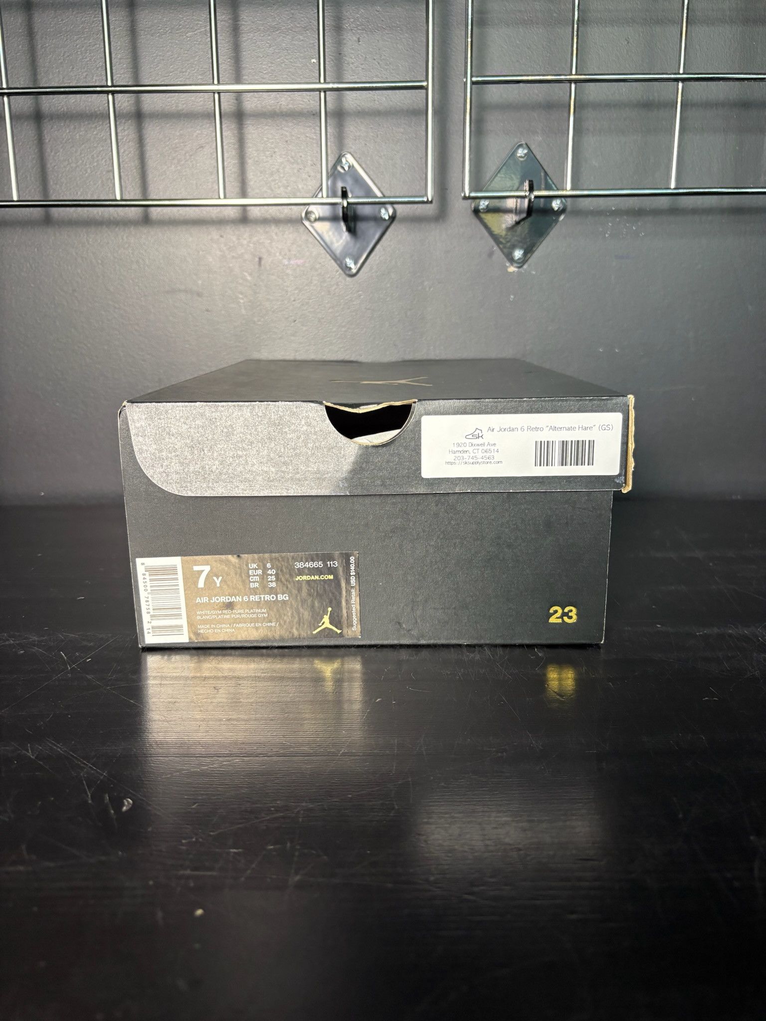 Jordan Brand Air Jordan 6 Retro "Alternate Hare" (GS) - Size 7 Size US 7 / EU 40 - 6 Thumbnail