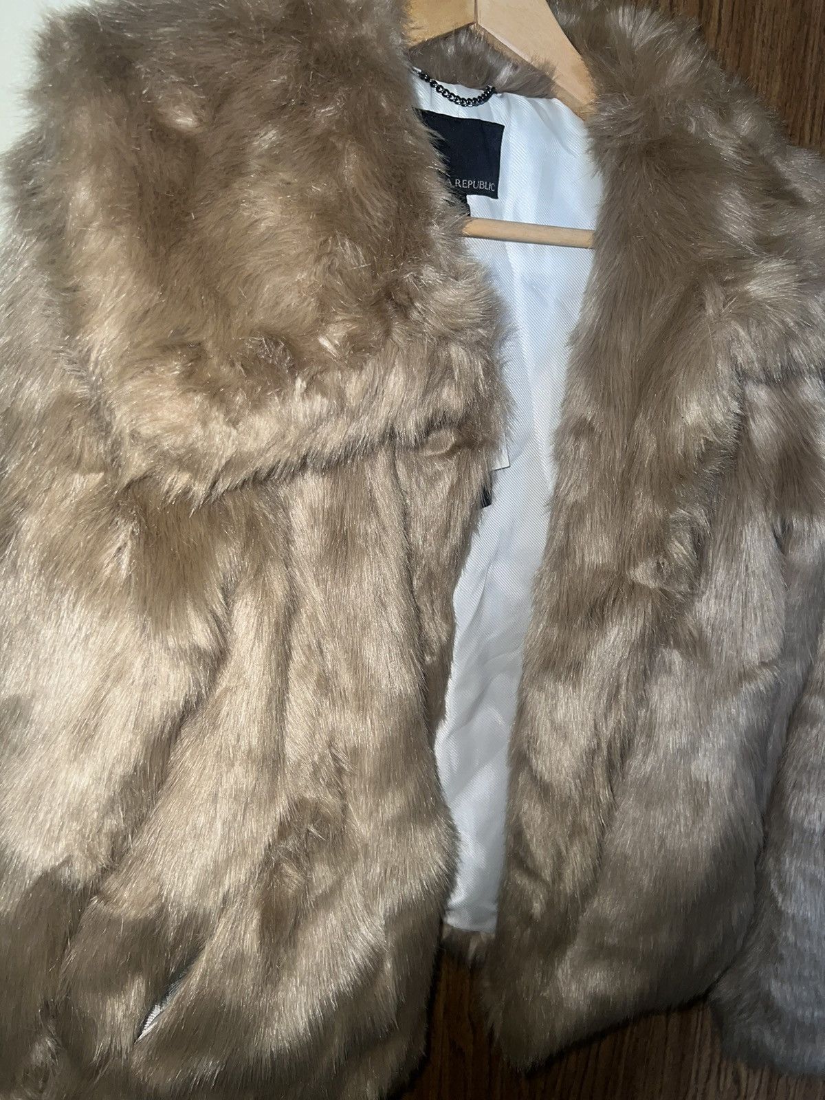 Banana Republic Fur Coat Size S / US 4 / IT 40 - 3 Thumbnail