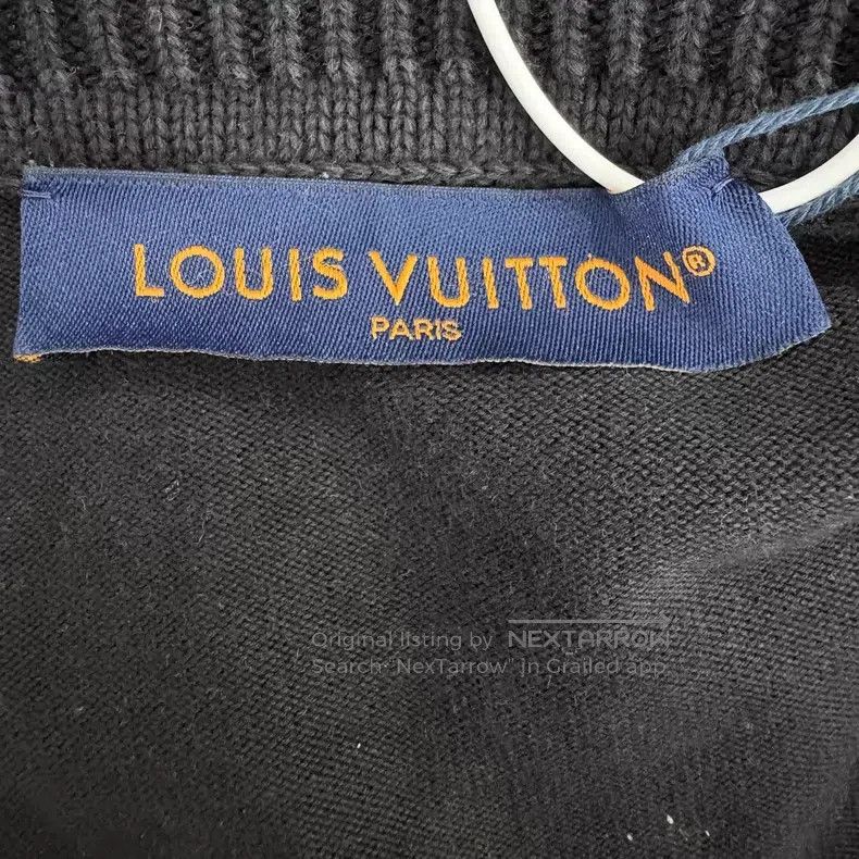 Louis Vuitton Louis Vuitton Embroidered monogrammed black pin knit short Size US S / EU 44-46 / 1 - 3 Thumbnail
