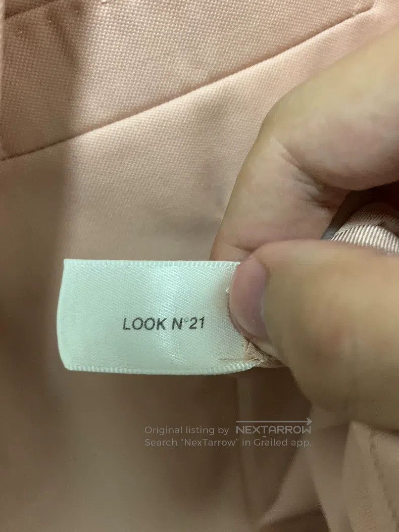 Saint Laurent Paris Saint Laurent Paris Light Pink Peak Lapel Straight Shoulde Size US S / EU 44-46 / 1 - 5 Thumbnail