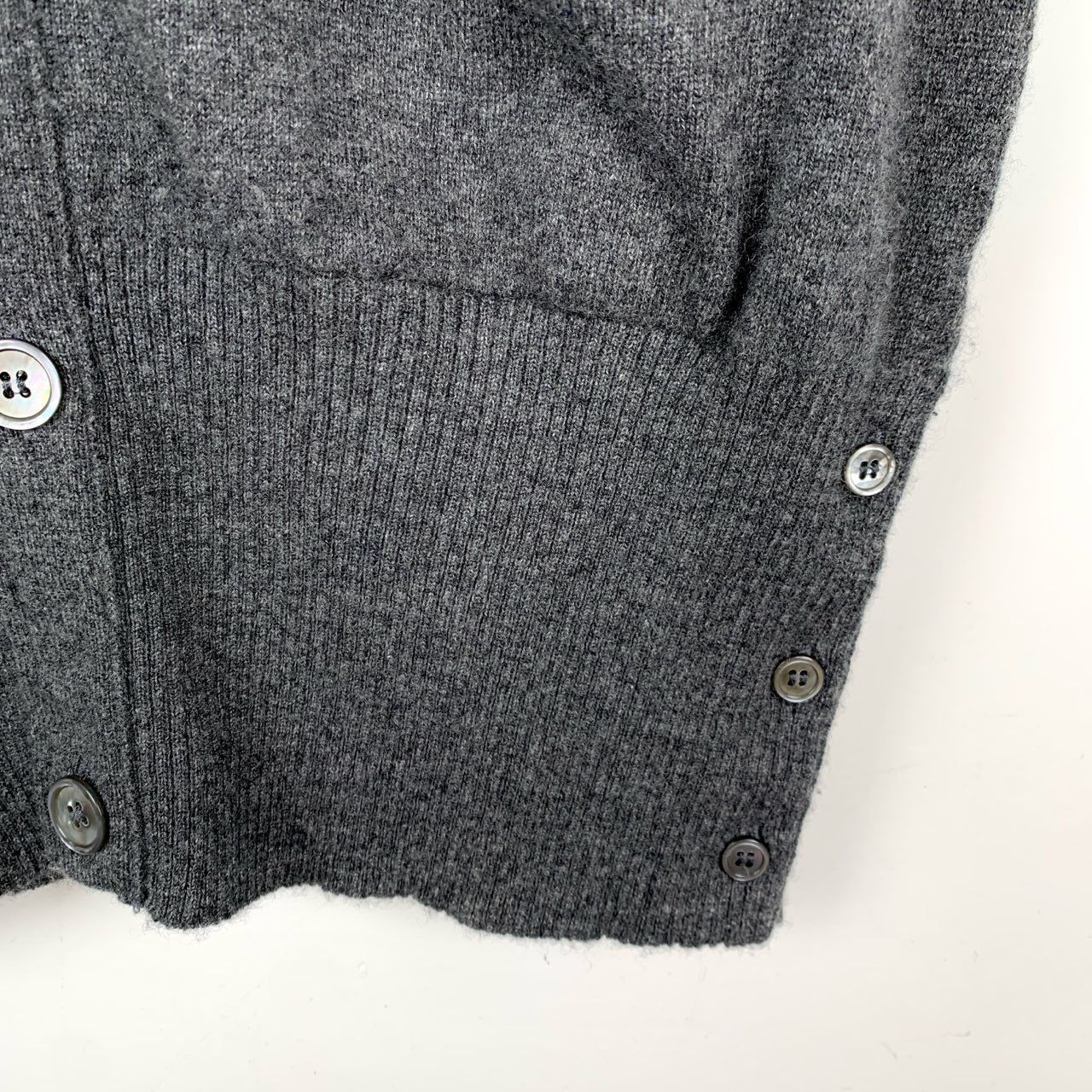 Thom Browne Thom Browne Gray Cashmere V-Neck Button-Down Vest With Pocke Size L / US 10 / IT 46 - 4 Thumbnail