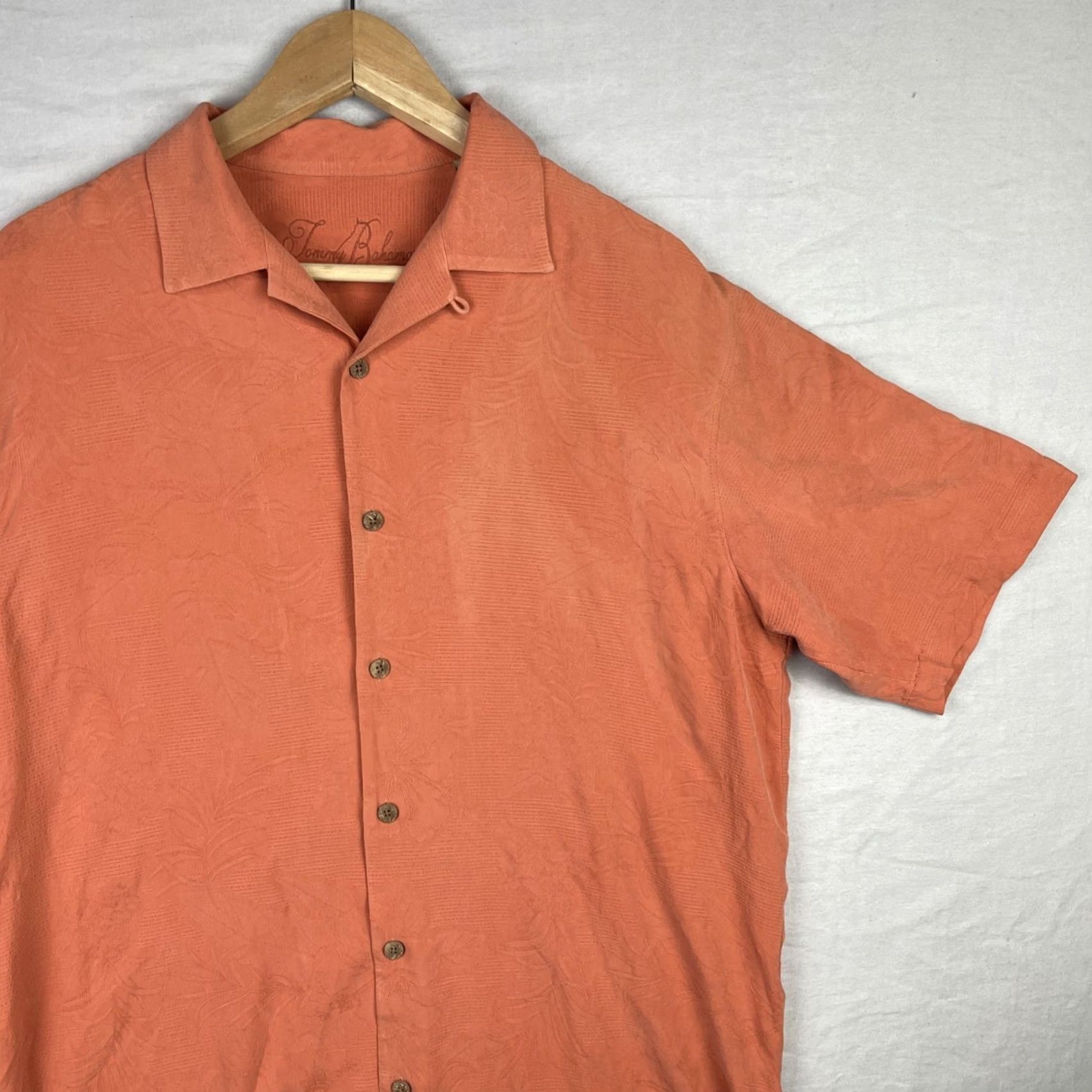 Tommy Bahama Tommy Bahama Shirt Mens Small Orange Paradise in Every Puff Camp Beach Silk Shirt Size US S / EU 44-46 / 1 - 3 Thumbnail