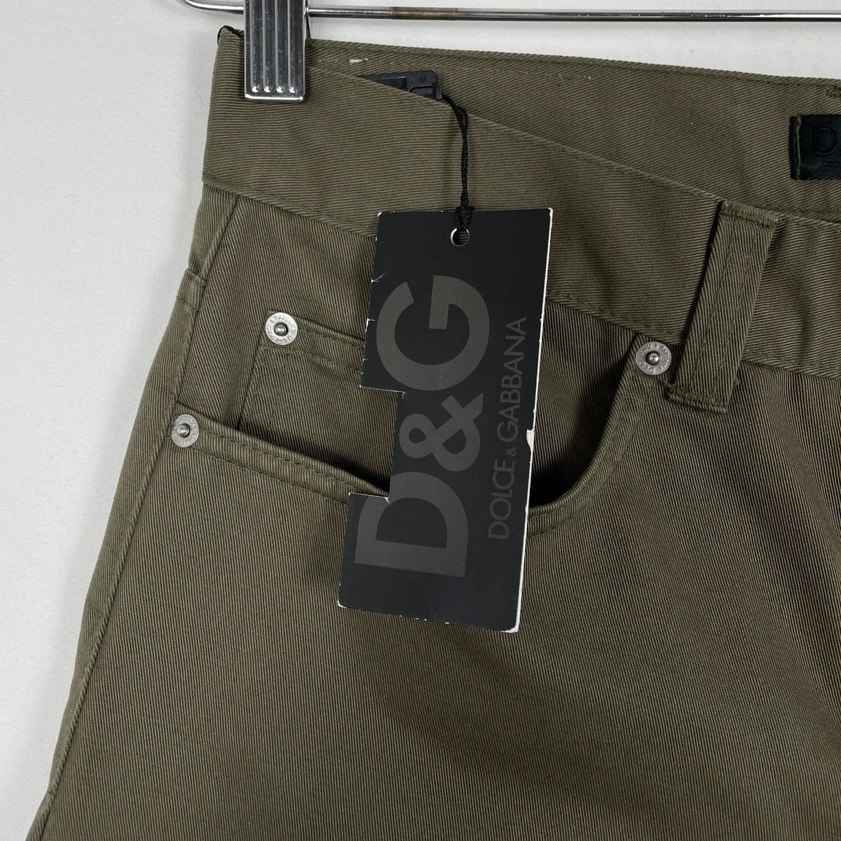 Dolce & Gabbana DOLCE & GABBANA ZIP-OFF CARGO PANTS (SIZE 32) Size US 32 / EU 48 - 17 Thumbnail